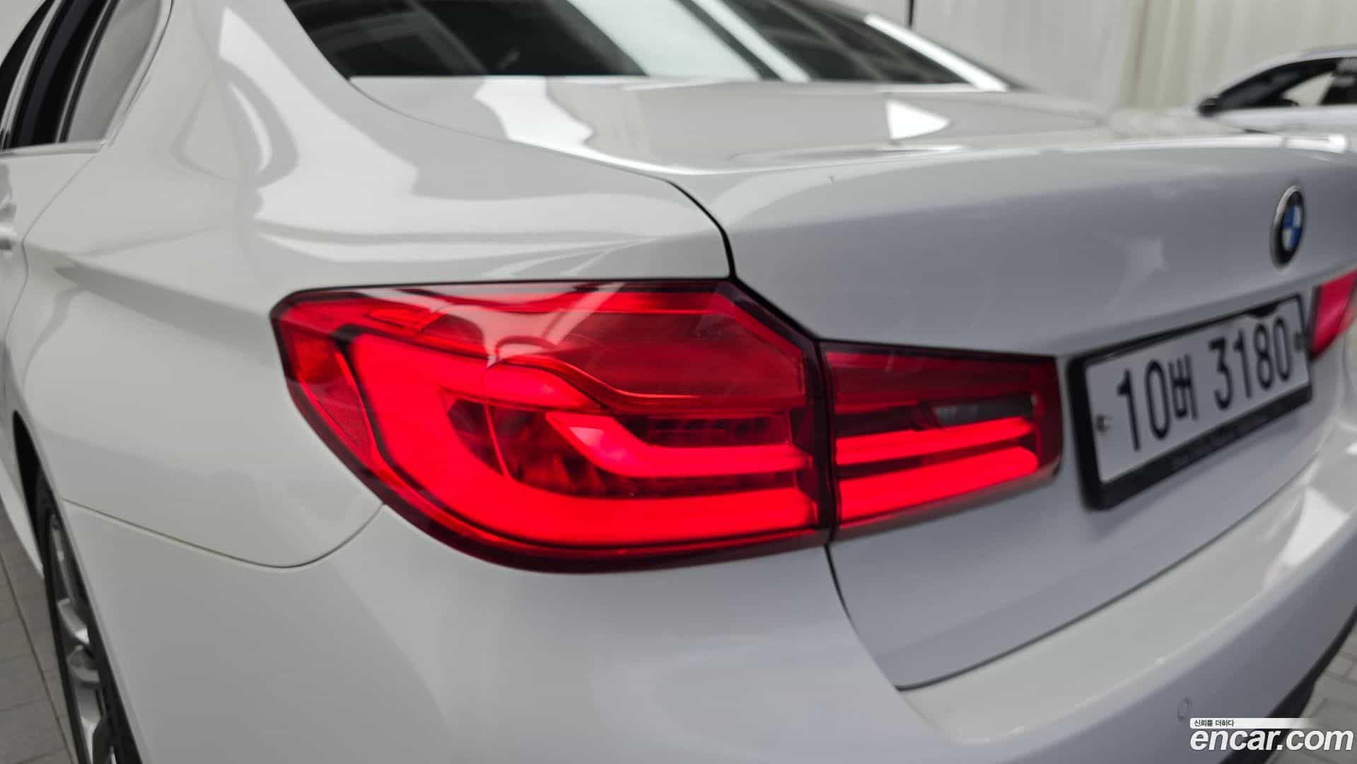 5-Series BMW 2017.11-OUTER-033