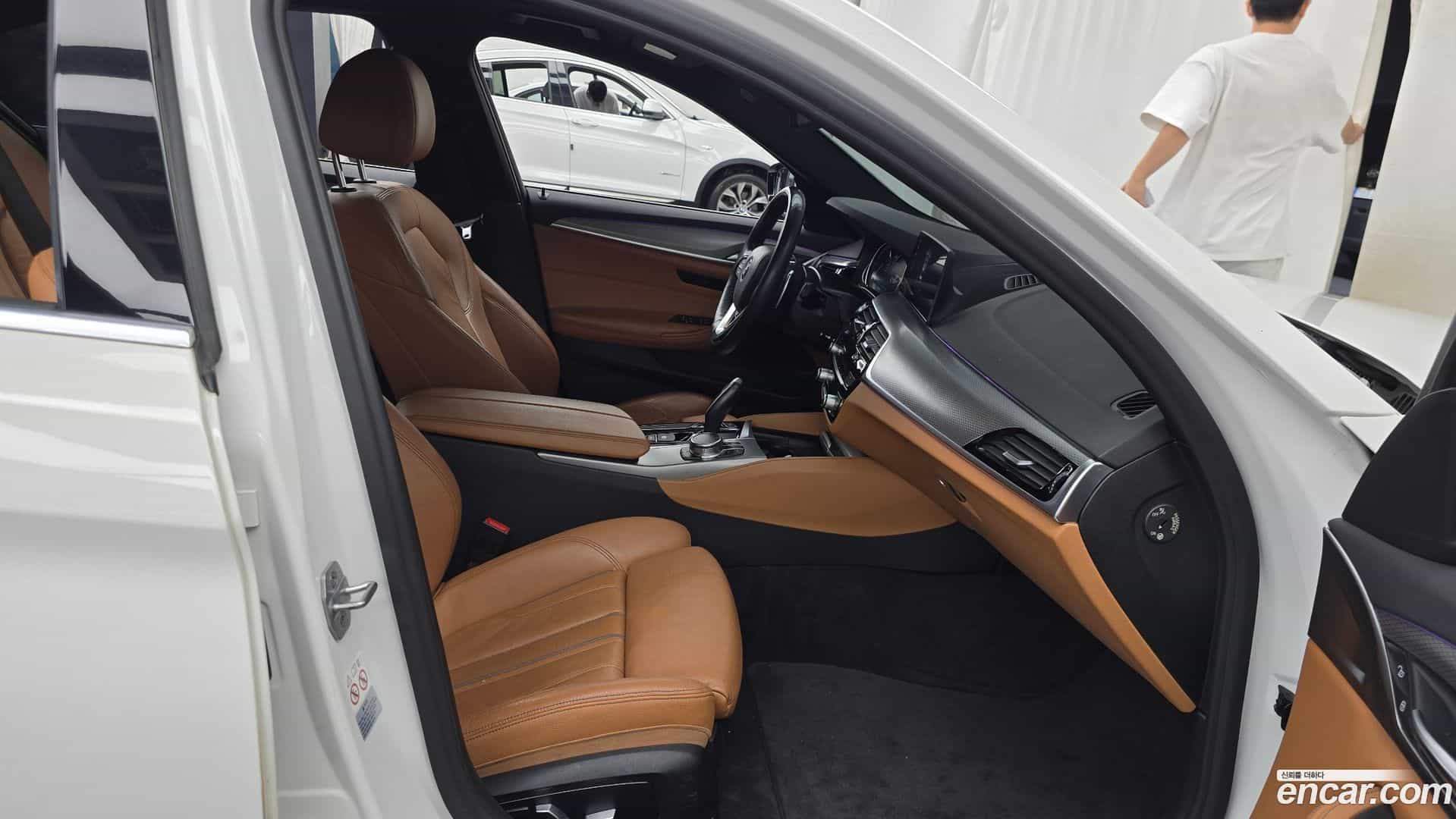 5-Series BMW 2017.11-INNER-036