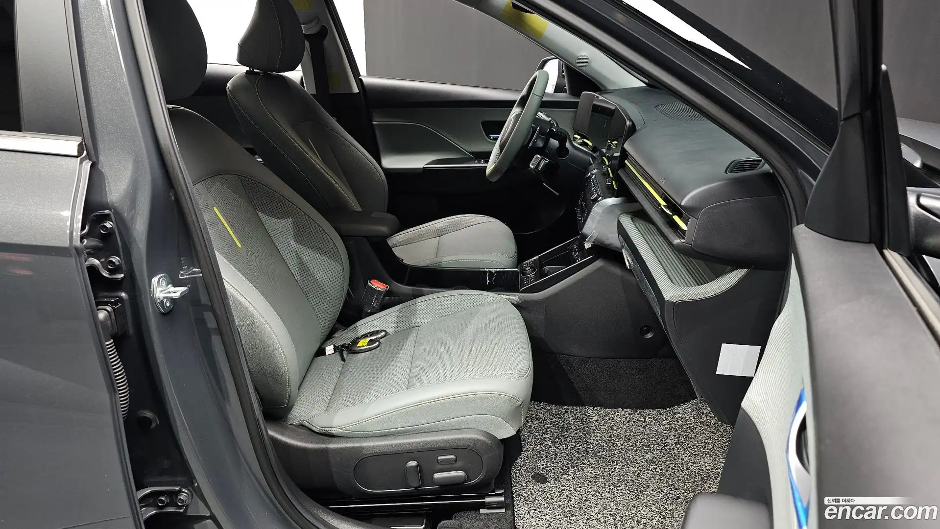 Kona Hyundai 2023.7-INNER-036