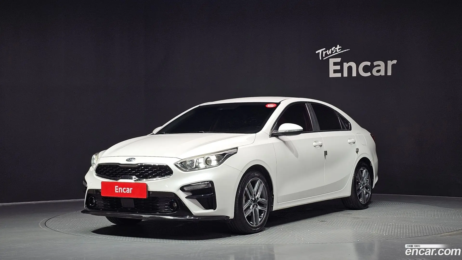 Main__Slider__Photo:K3 Kia 2019.2-0