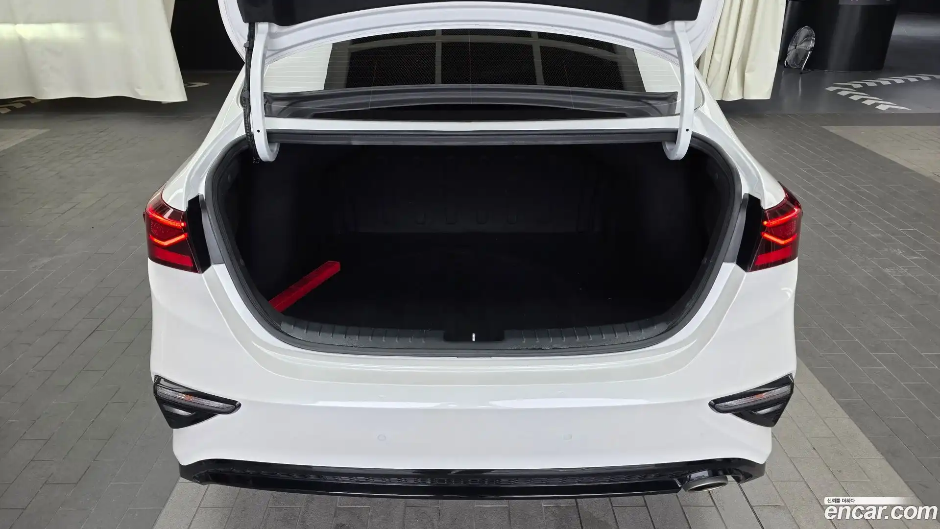 K3 Kia 2019.2-OPTION-024
