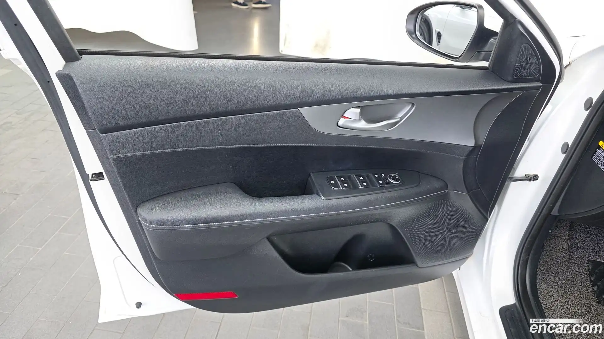 K3 Kia 2019.2-INNER-034