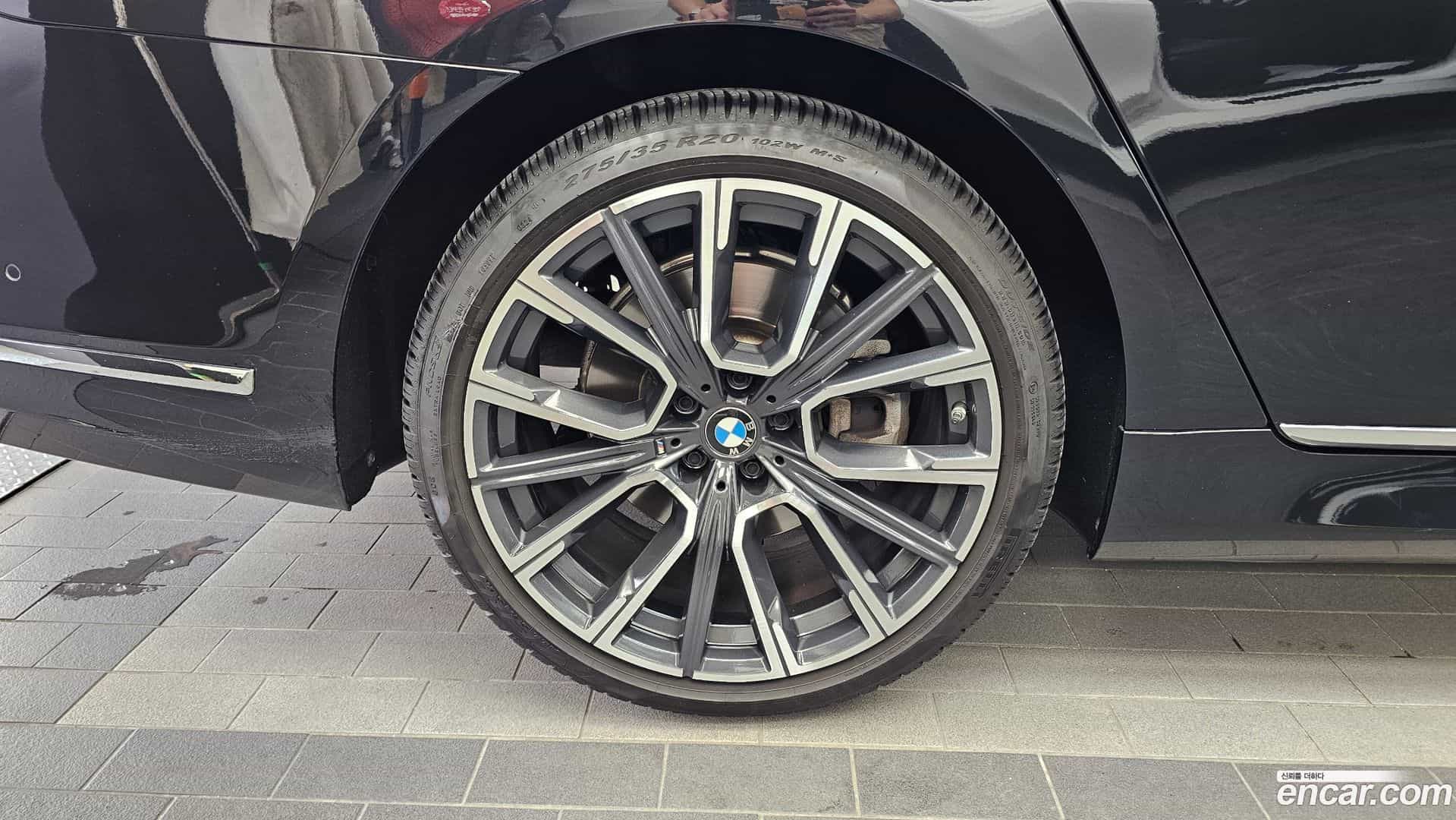 7-Series BMW 2021.0-OUTER-031