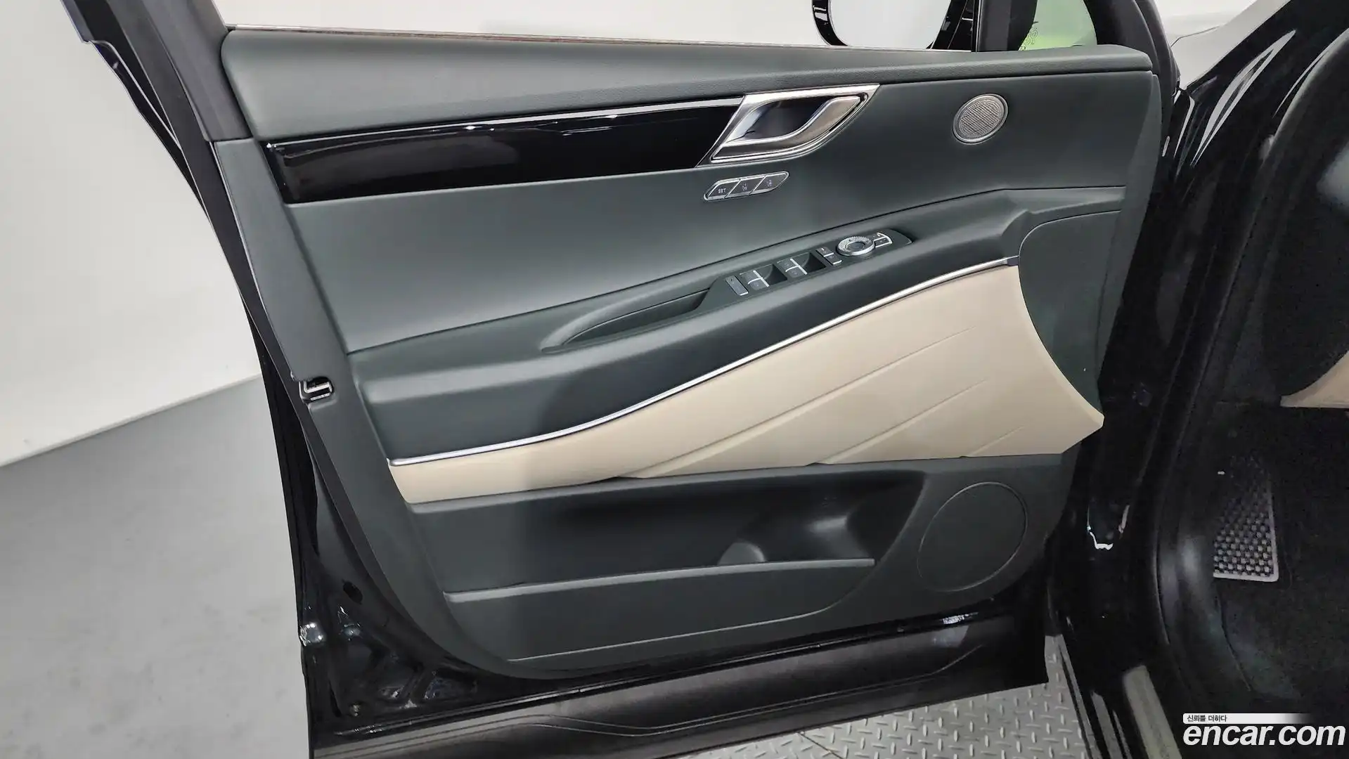 GV80 Genesis 2024.2-INNER-034