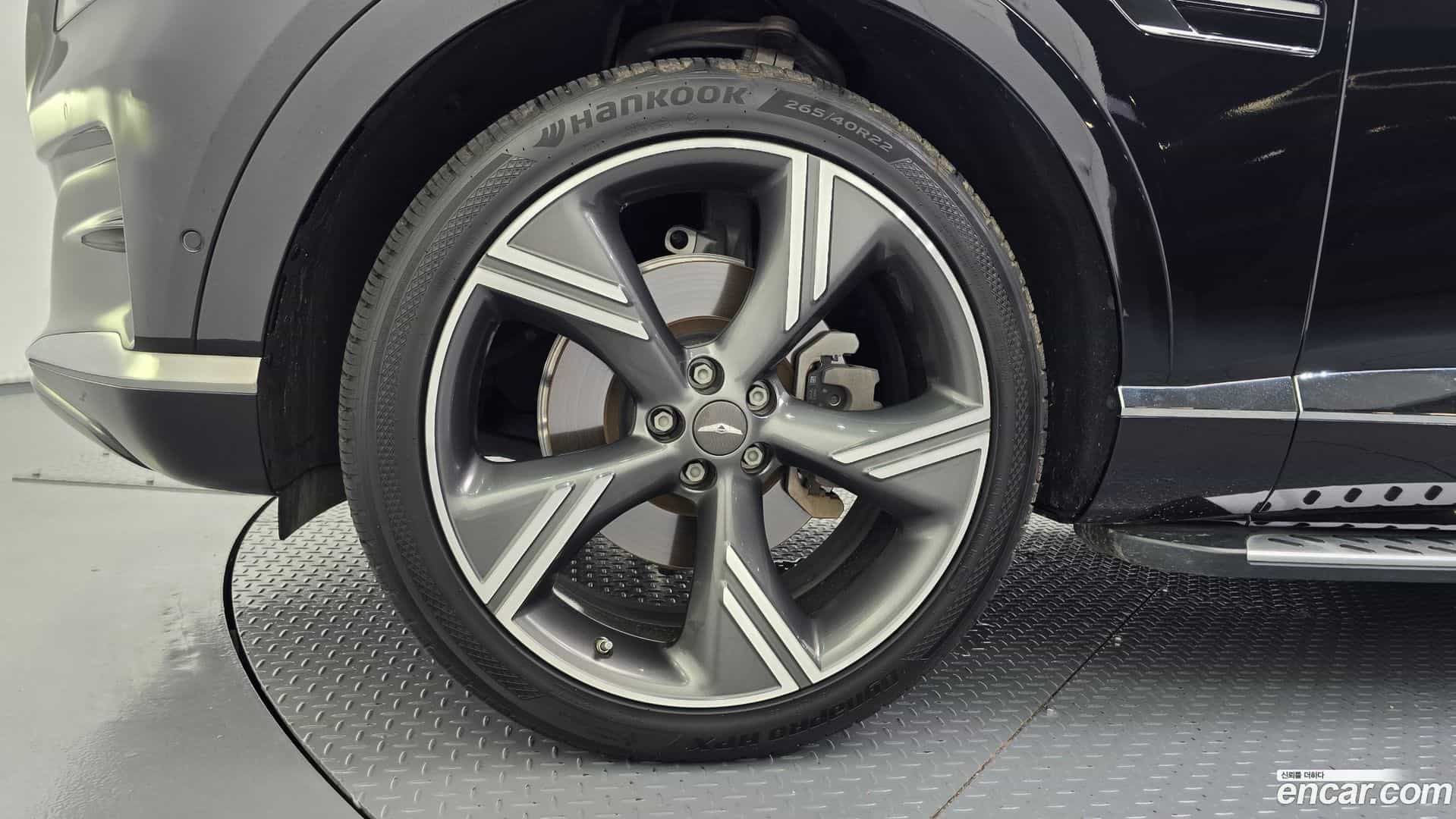 GV80 Genesis 2020.11-OUTER-005