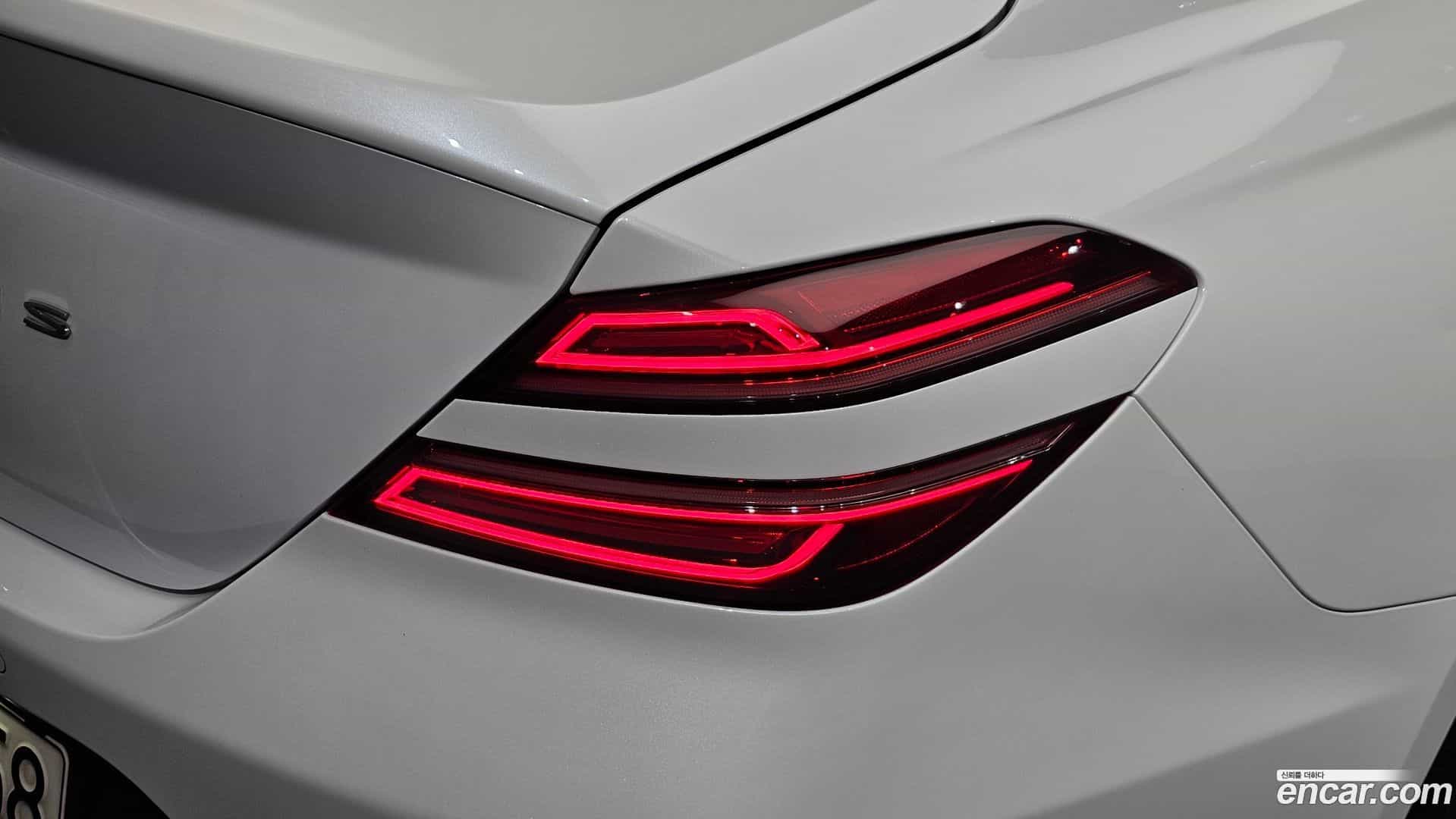 G70 Genesis 2022.0-OUTER-033