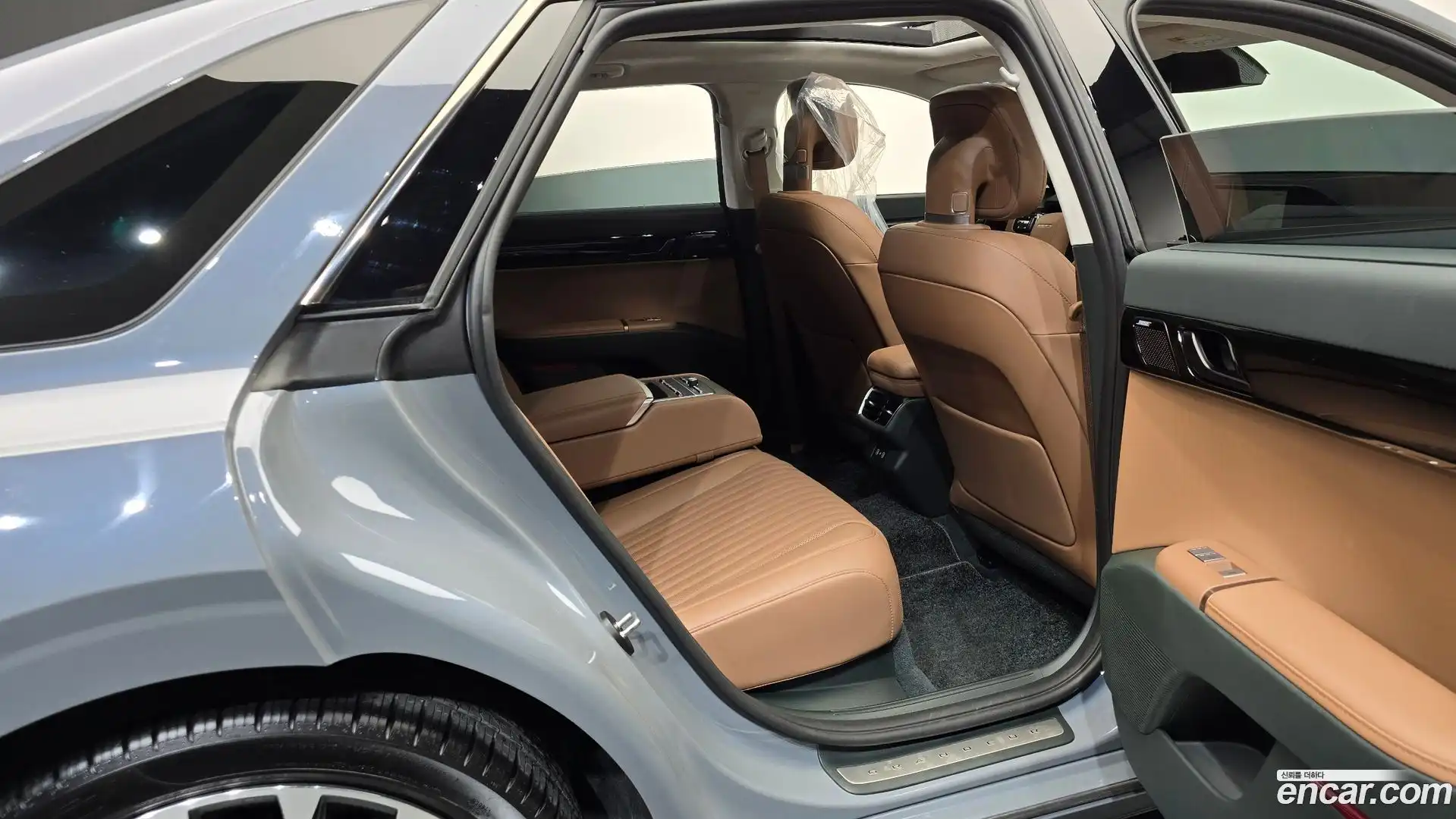 Grandeur Hyundai 2024.6-OPTION-015