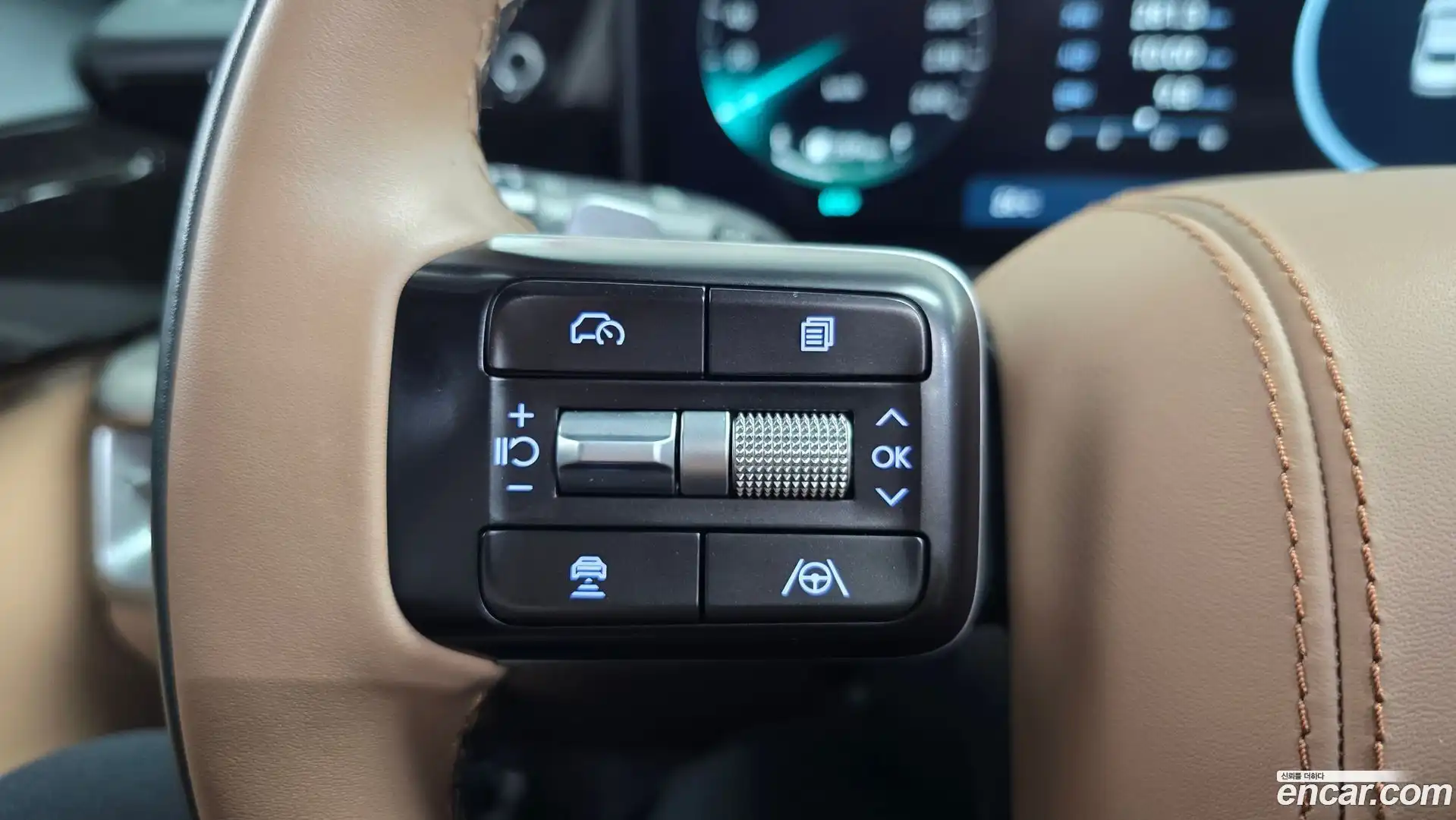 Grandeur Hyundai 2024.6-OPTION-020