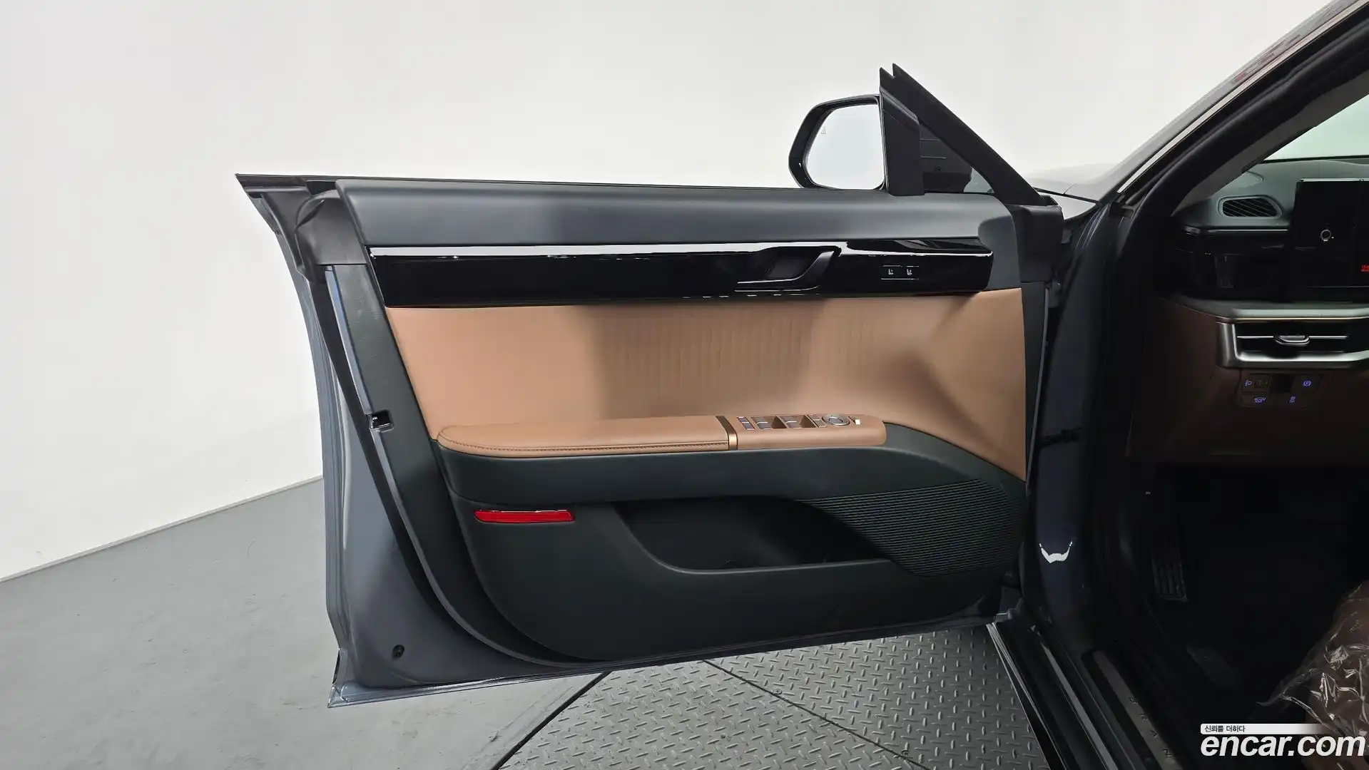 Grandeur Hyundai 2024.6-INNER-034