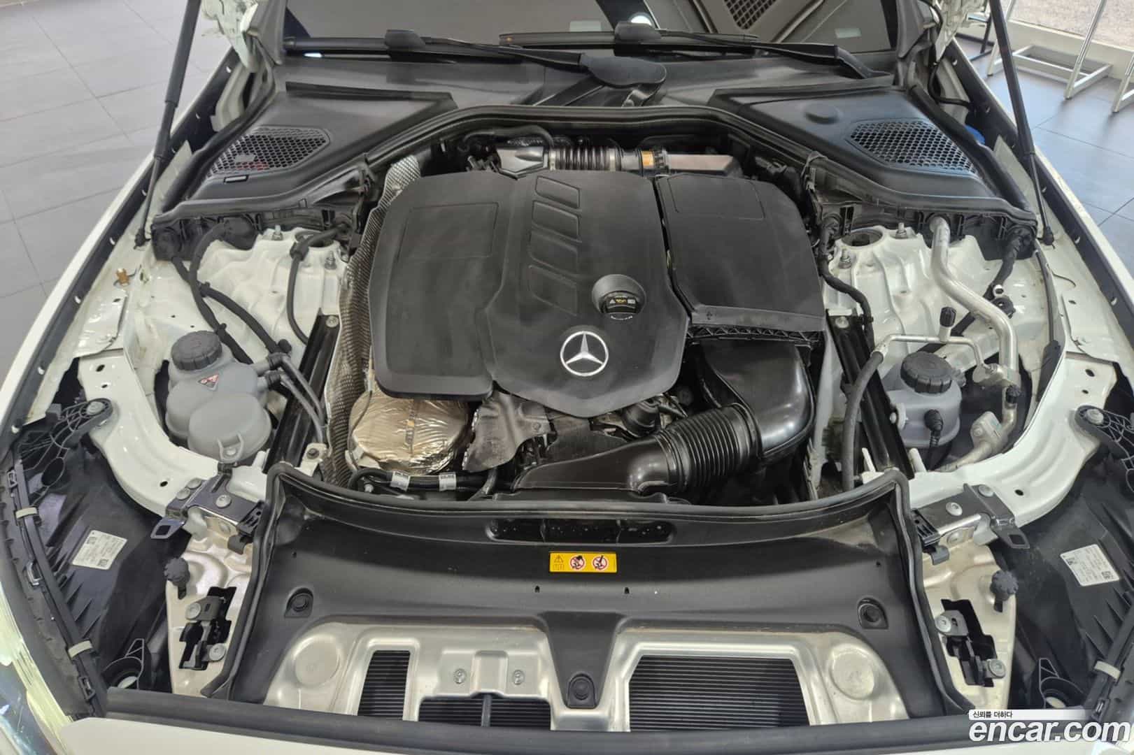 E-Class Mercedes-Benz 2024.8-OUTER-006