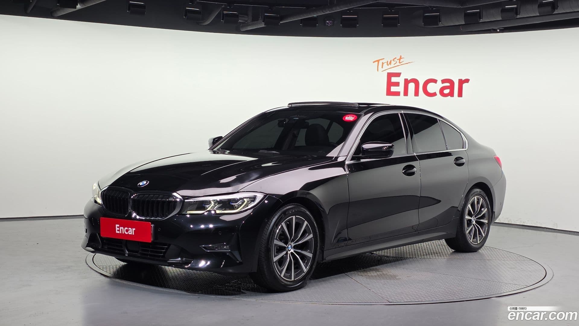 Main__Slider__Photo:3-Series BMW 2019.9-0
