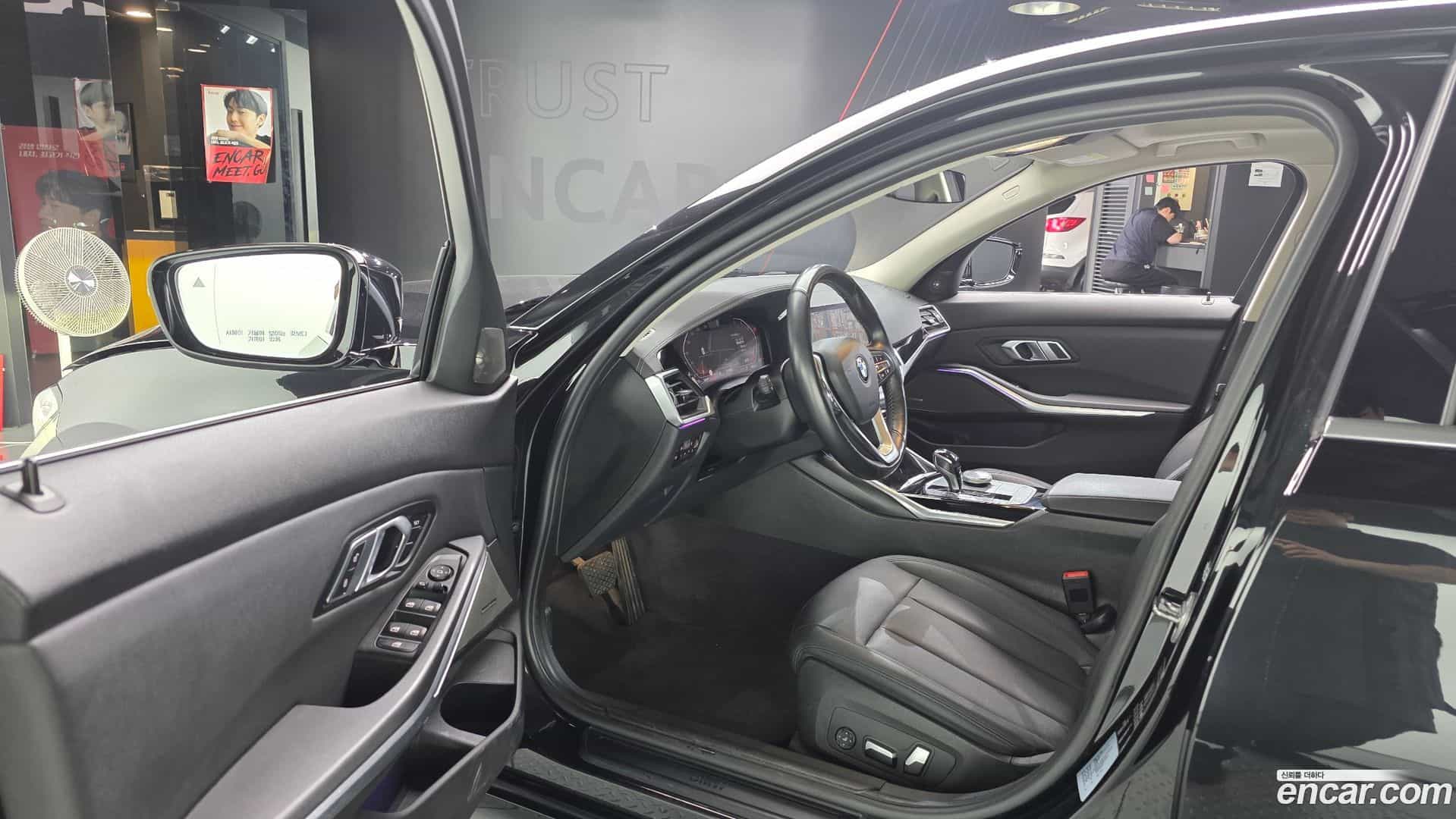 3-Series BMW 2019.9-INNER-010