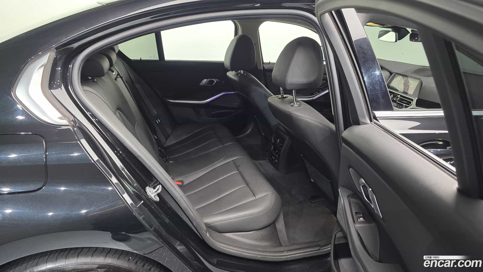 3-Series BMW 2019.9-OPTION-016