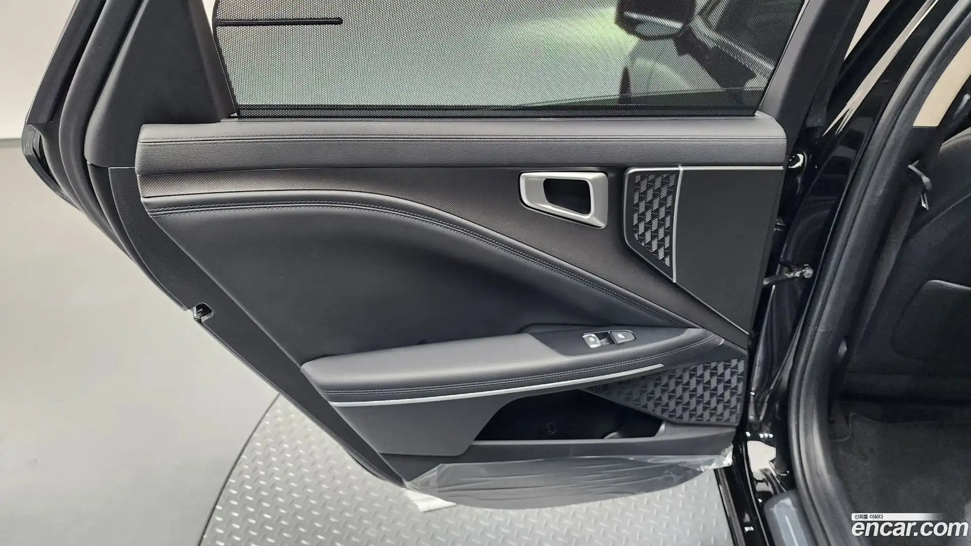 K8 Kia 2025.6-INNER-035