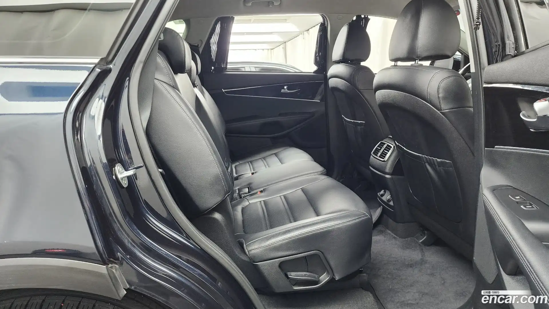 Sorento Kia 2018.3-OPTION-016