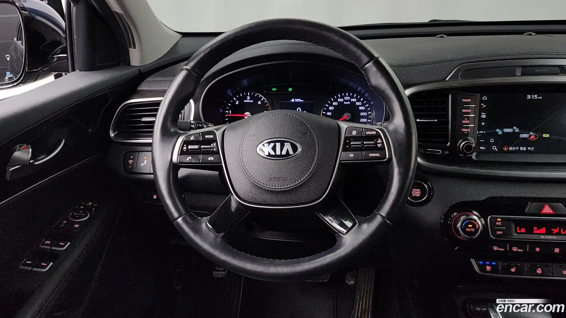 Sorento Kia 2018.3-OPTION-017