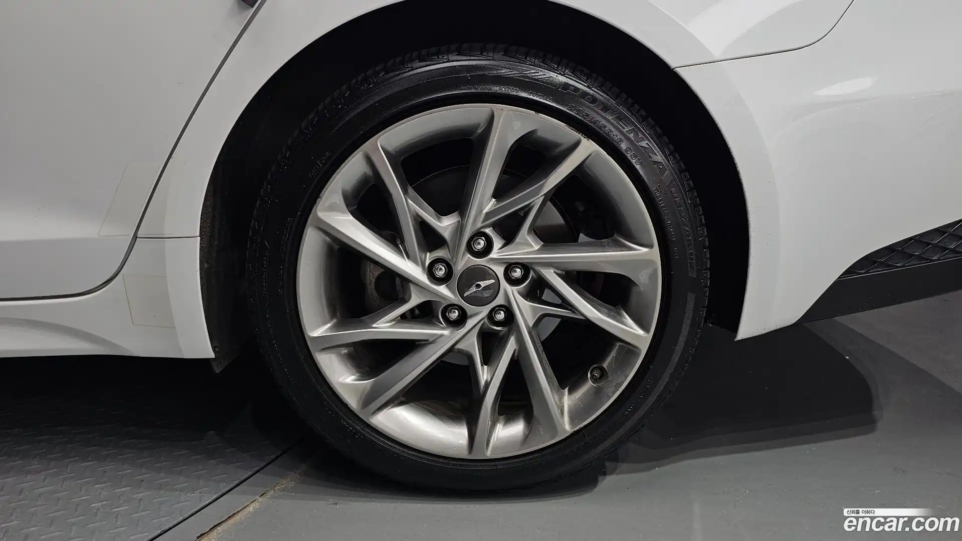 G70 Genesis 2020.11-OUTER-031