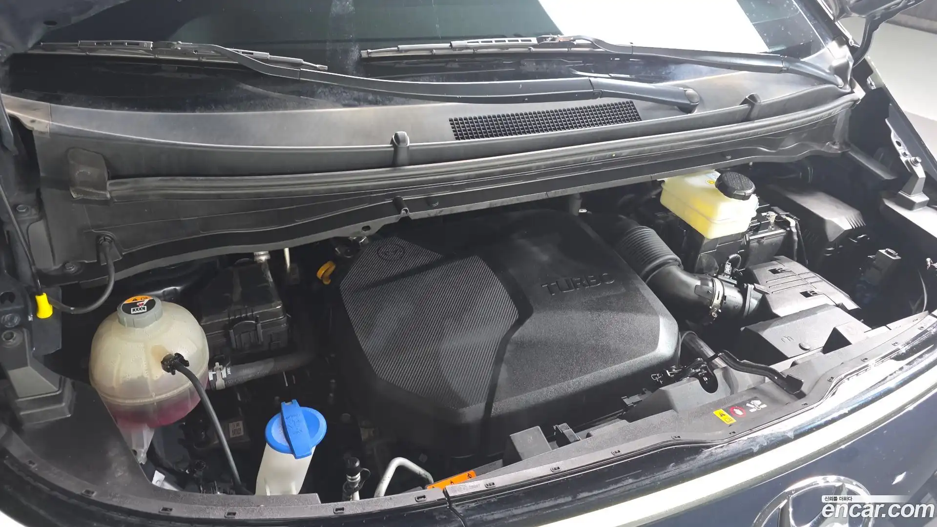 Staria Hyundai 2022.0-OUTER-006