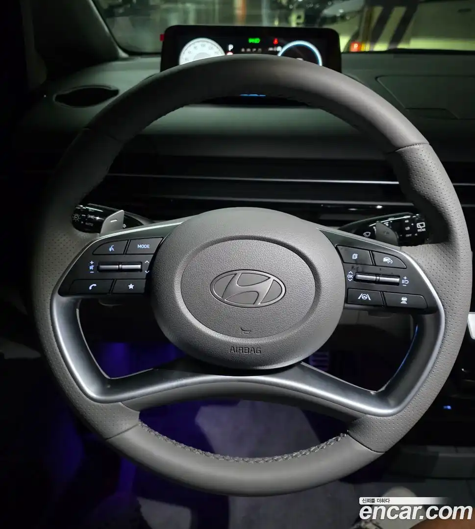 Staria Hyundai 2025.7-OUTER-006