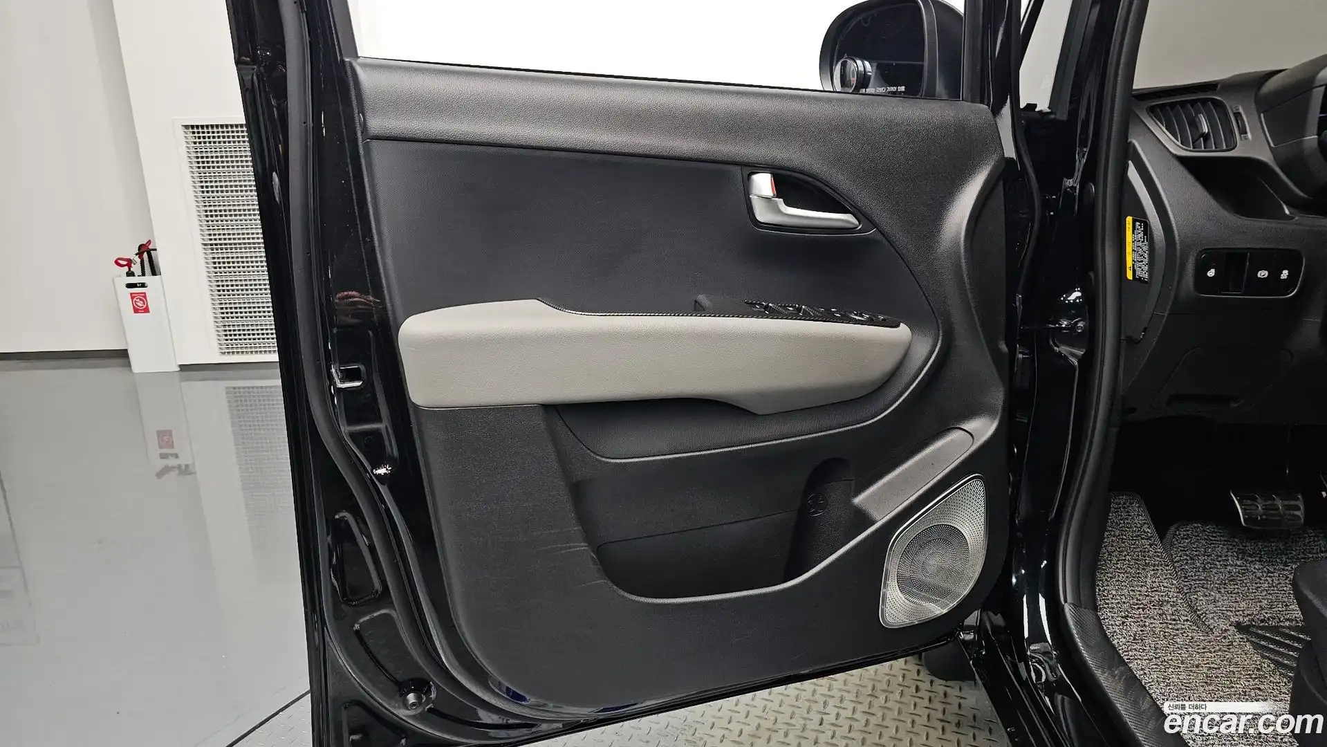 RAY Kia 2025.10-INNER-034