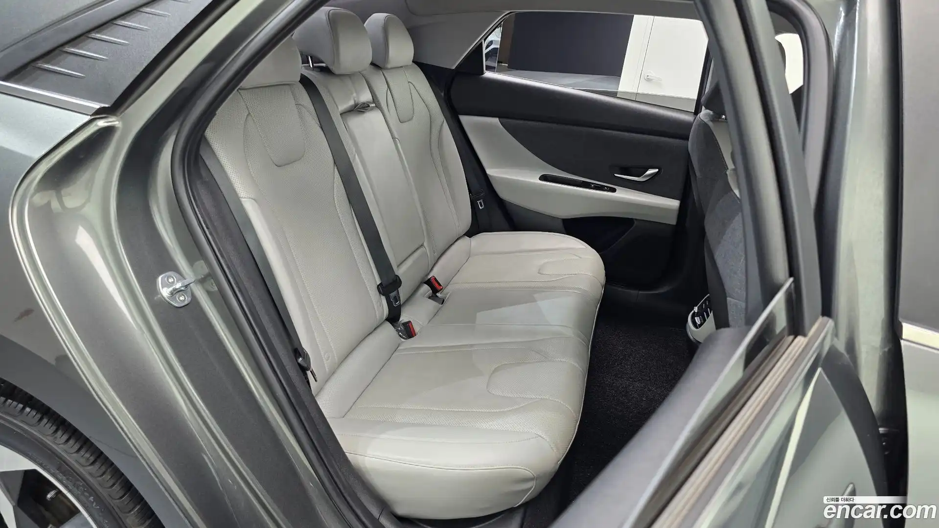 AVANTE Hyundai 2021.6-INNER-036