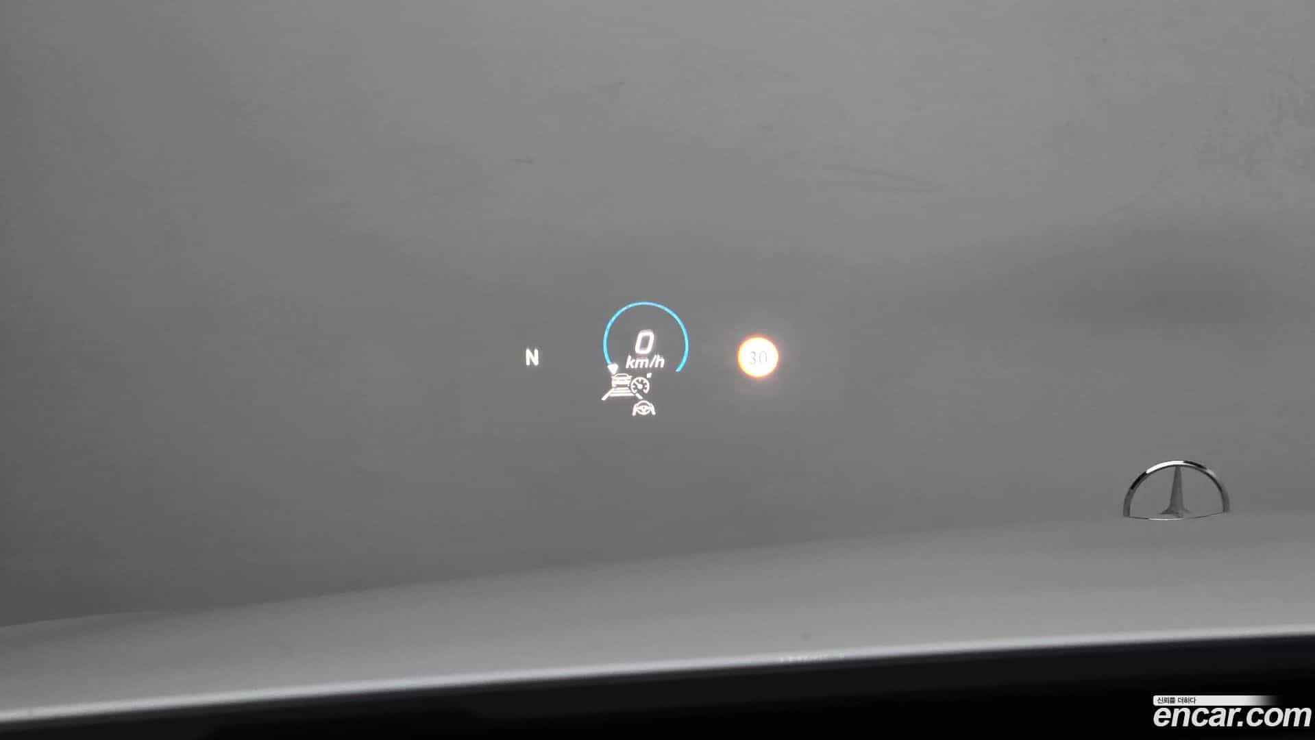 E-Class Mercedes-Benz 2022.5-OPTION-023