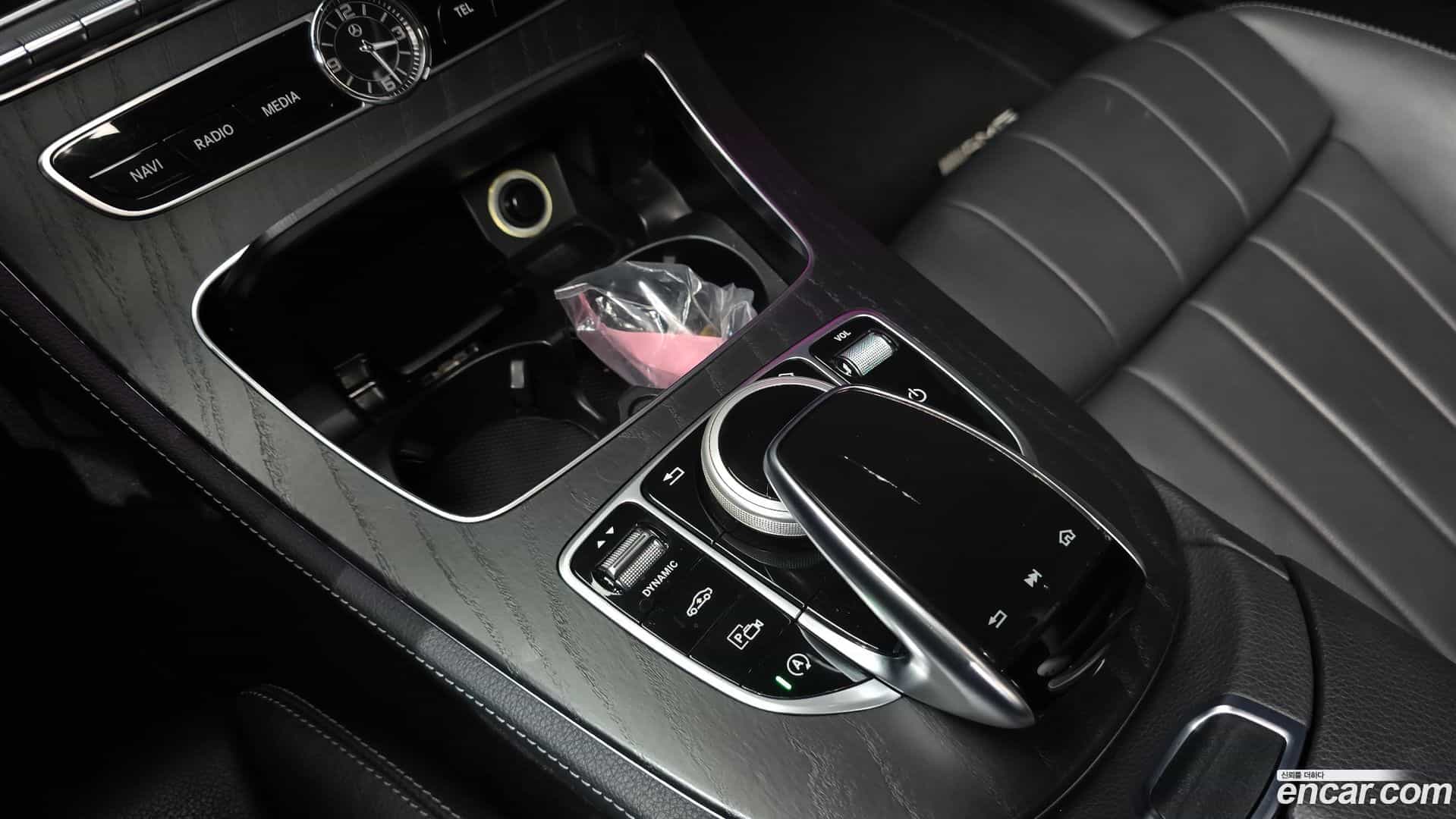 E-Class Mercedes-Benz 2017.7-OPTION-024