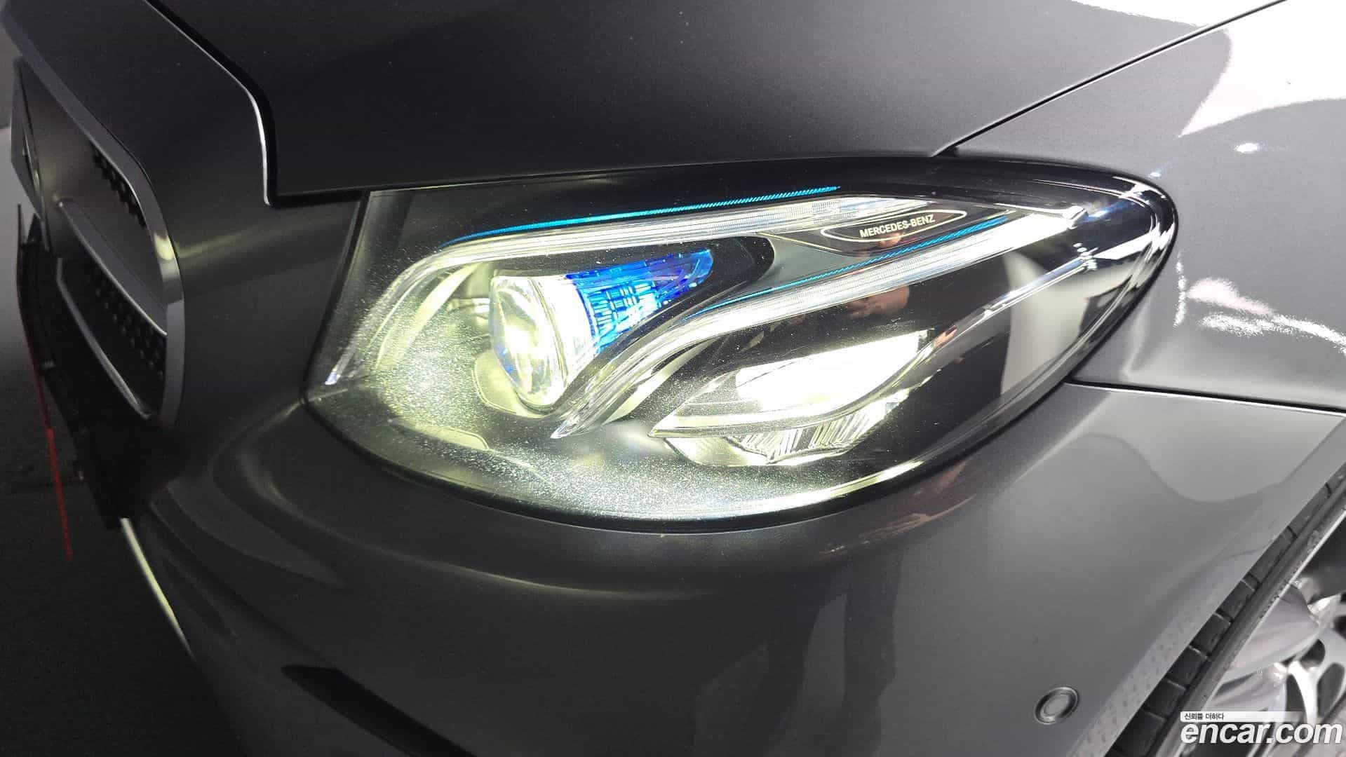E-Class Mercedes-Benz 2017.7-OUTER-032