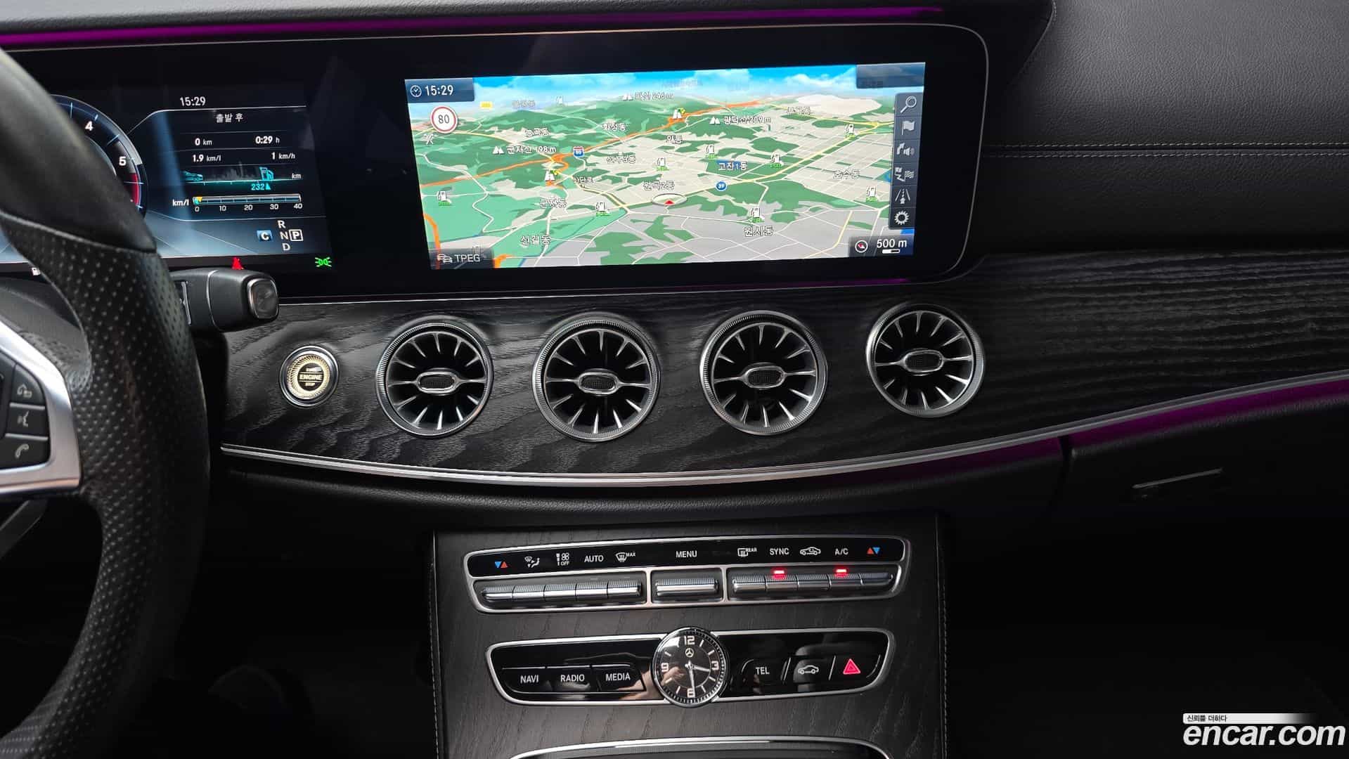 E-Class Mercedes-Benz 2017.7-OPTION-040
