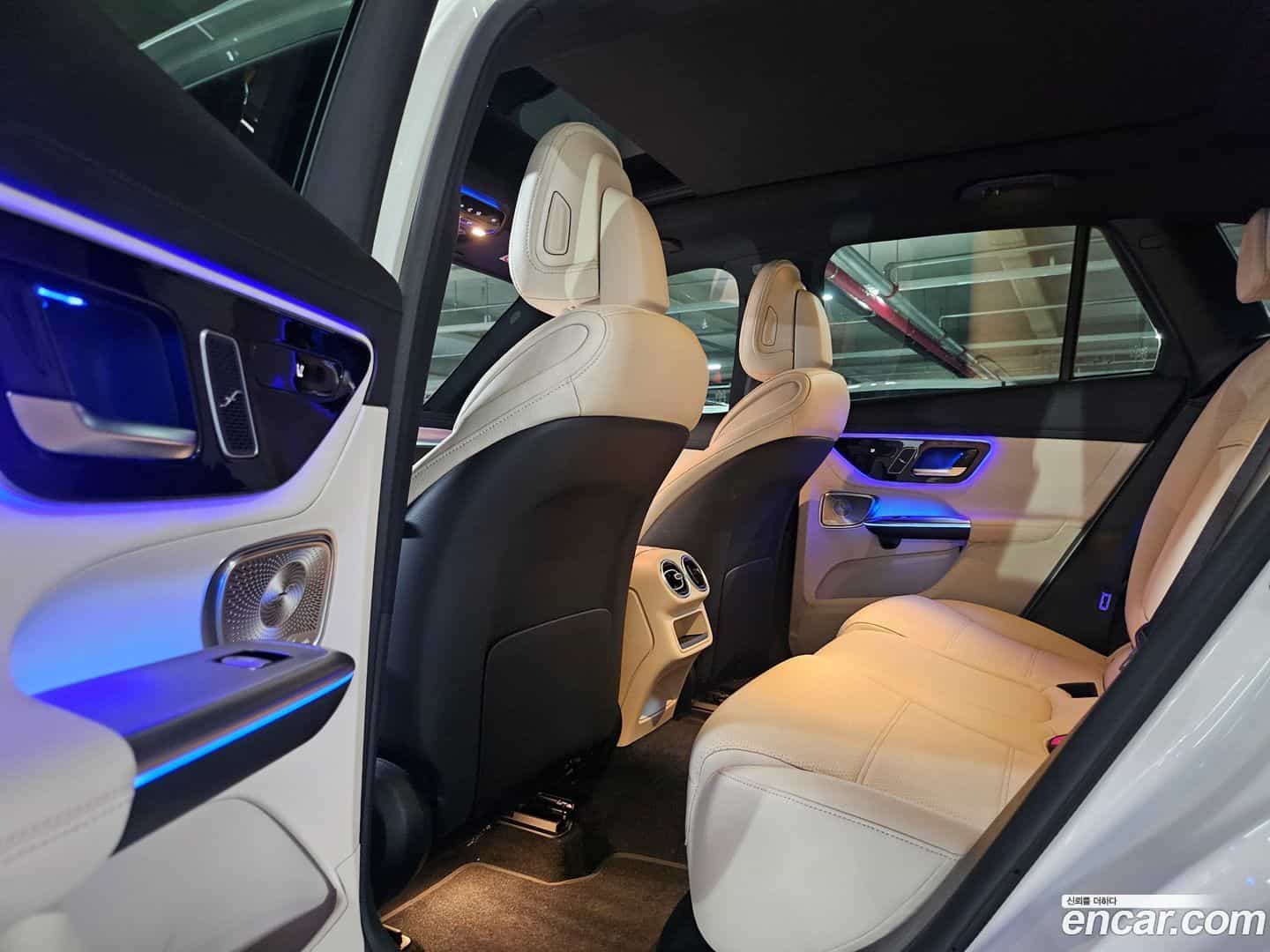 GLC-Class Mercedes-Benz 2026.3-OPTION-015