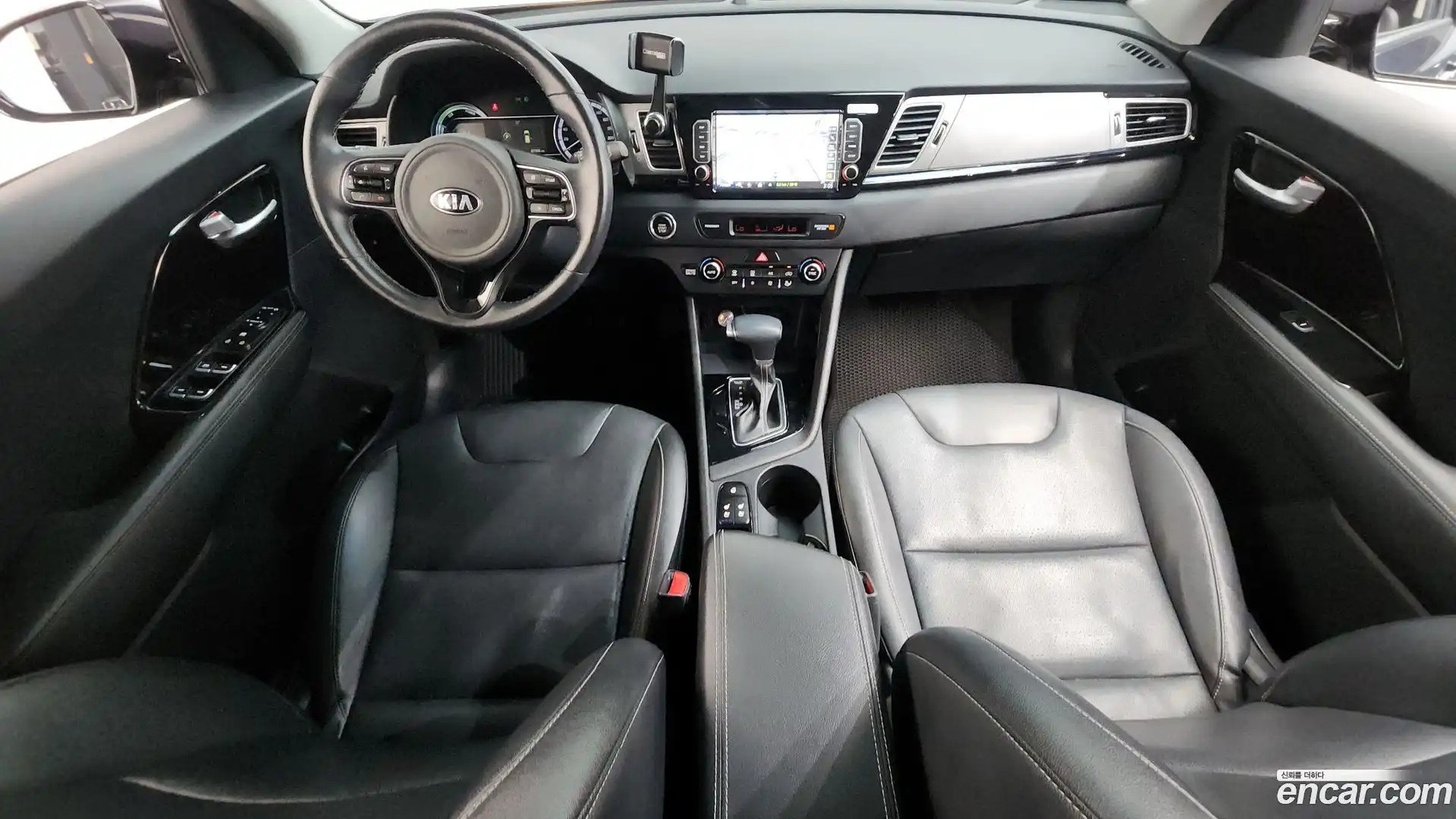 Niro Kia 2017.2-INNER-007