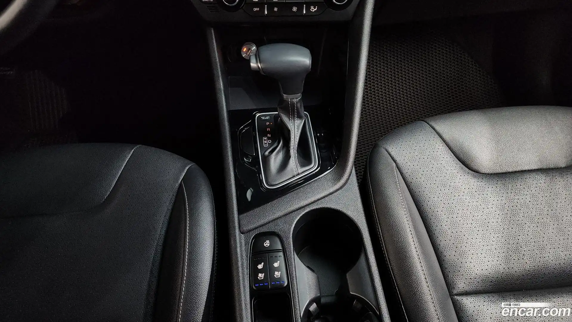 Niro Kia 2017.2-INNER-009