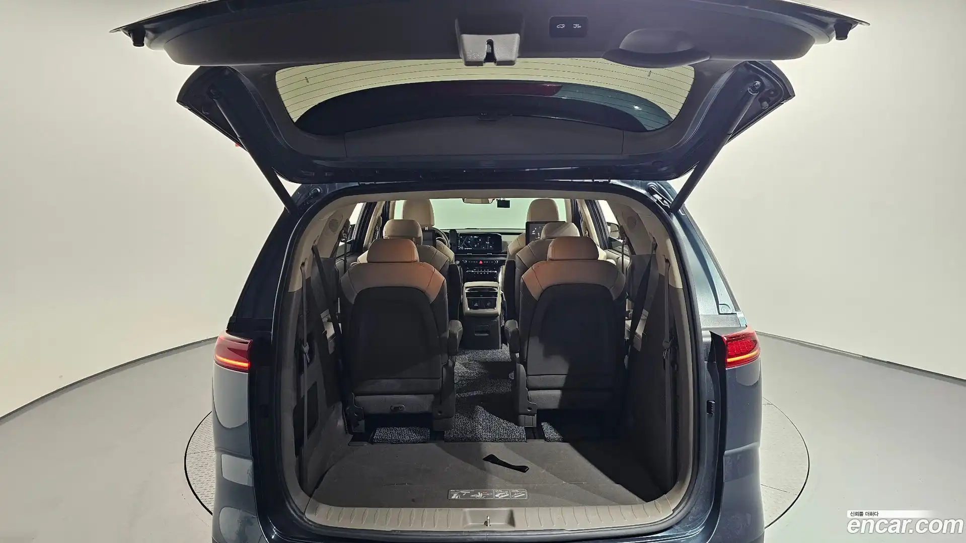 Canival Kia 2021.6-OPTION-021