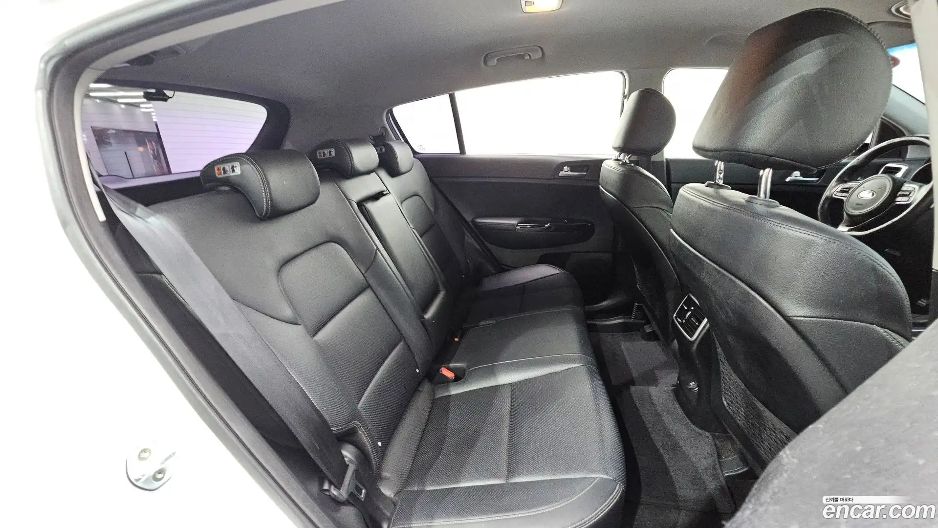 Sportage Kia 2016.9-OPTION-023