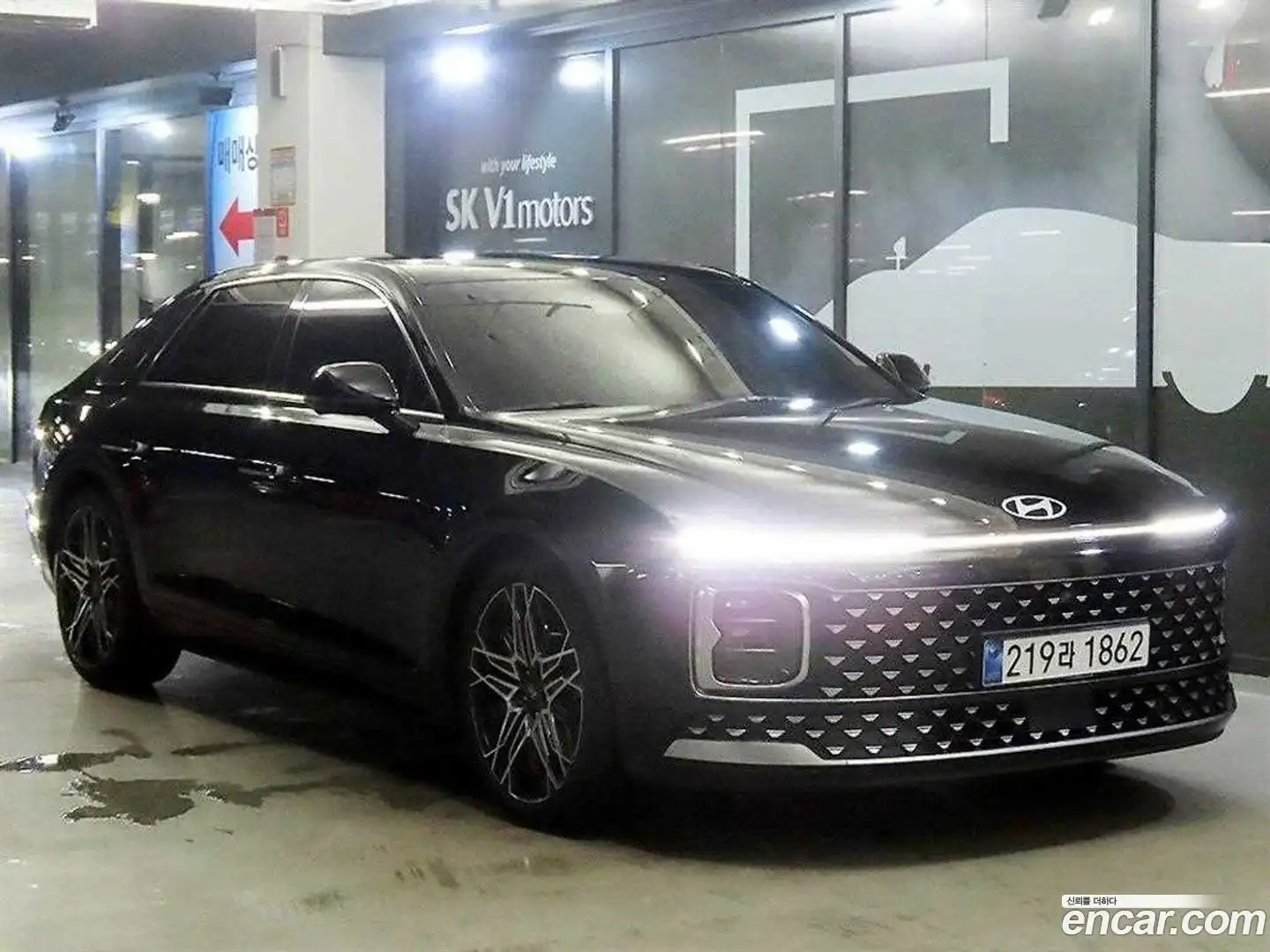 Grandeur Hyundai 2023.4-OUTER-001