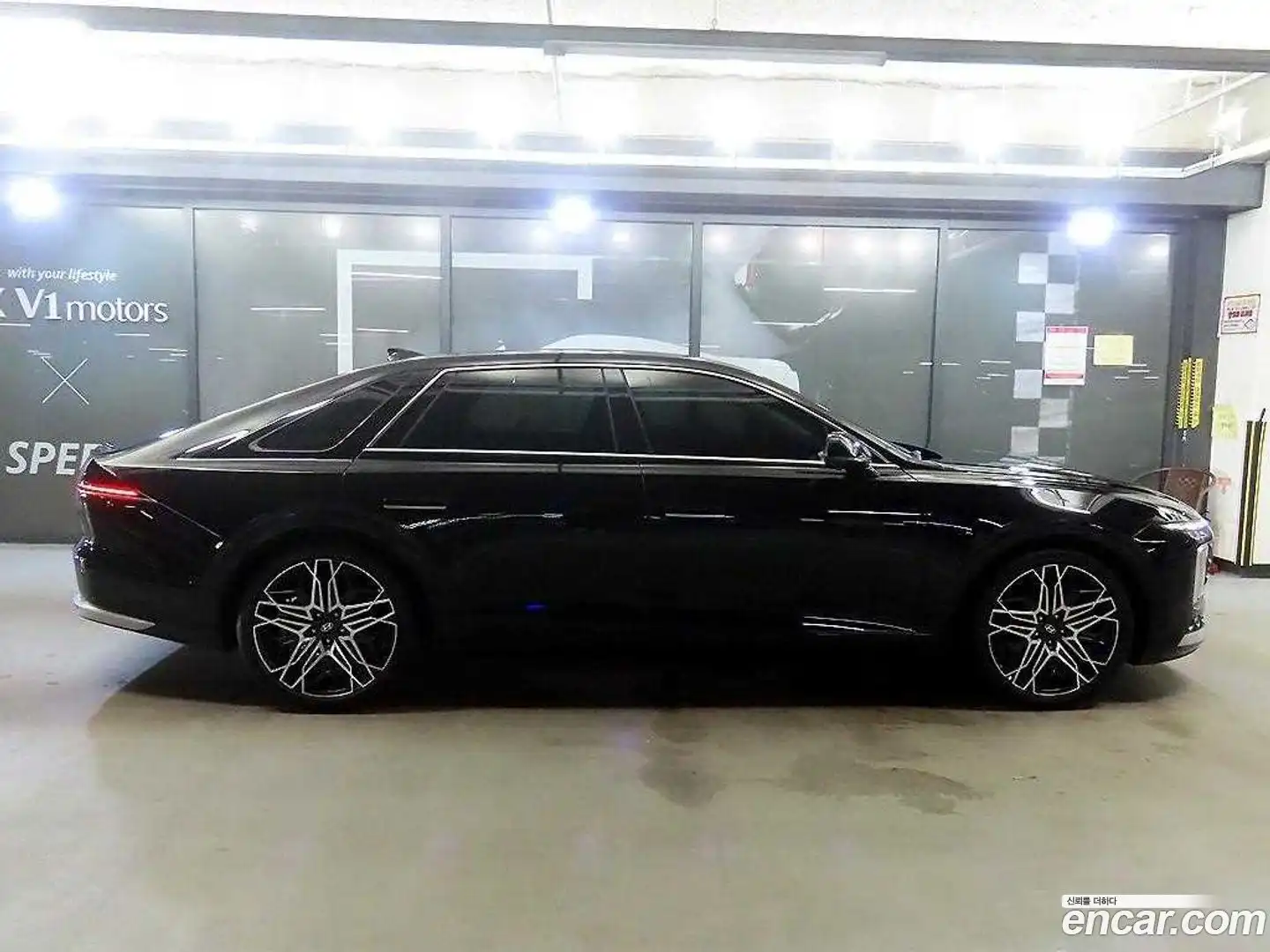 Grandeur Hyundai 2023.4-OUTER-003