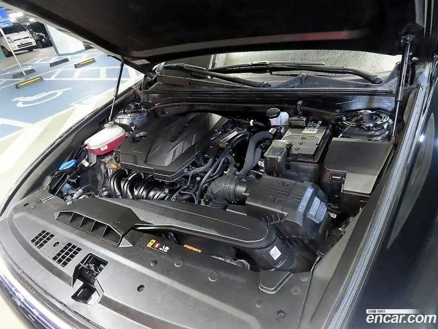 Grandeur Hyundai 2023.4-OPTION-023