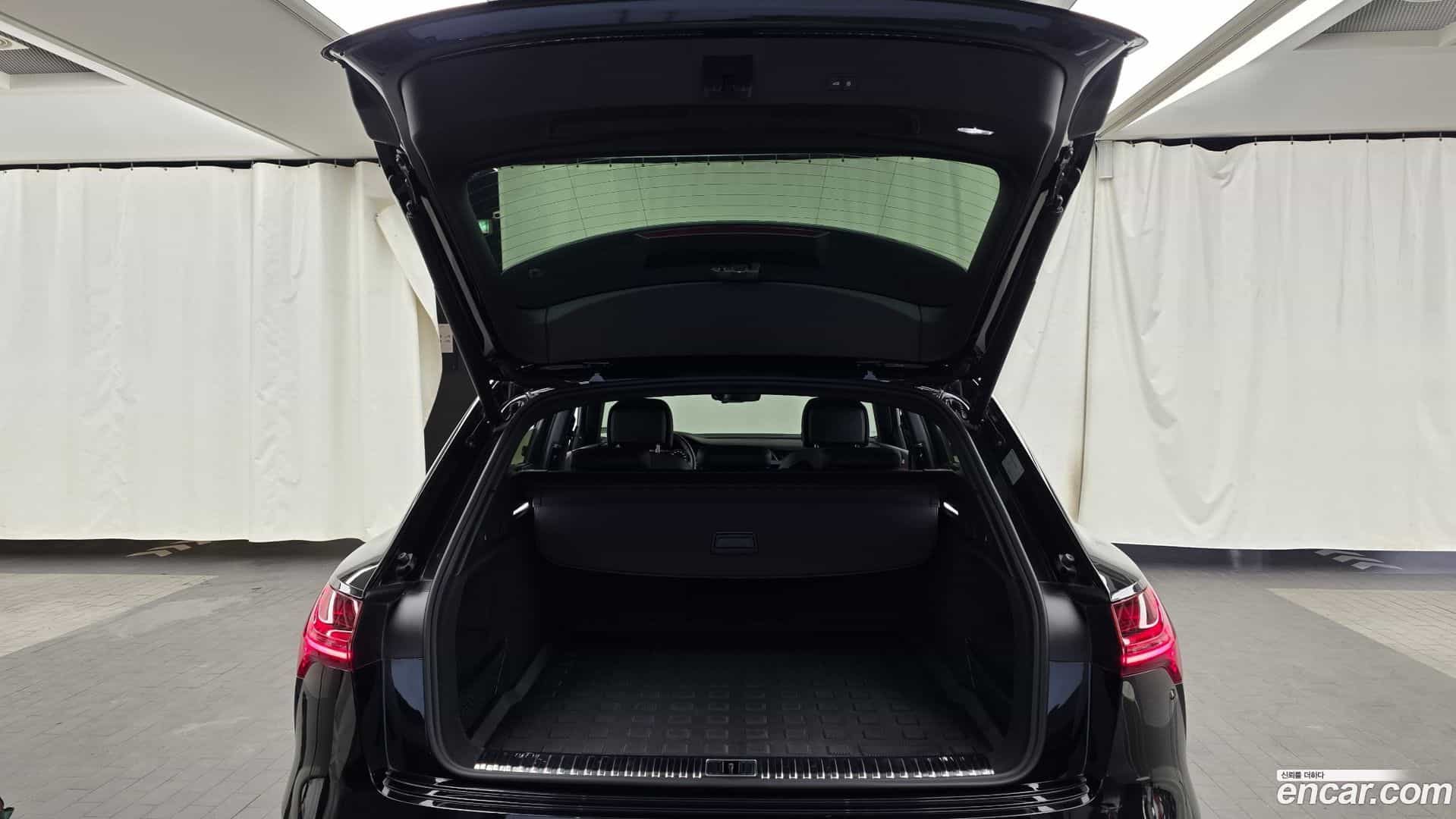 e-tron Audi 2023.2-OPTION-024