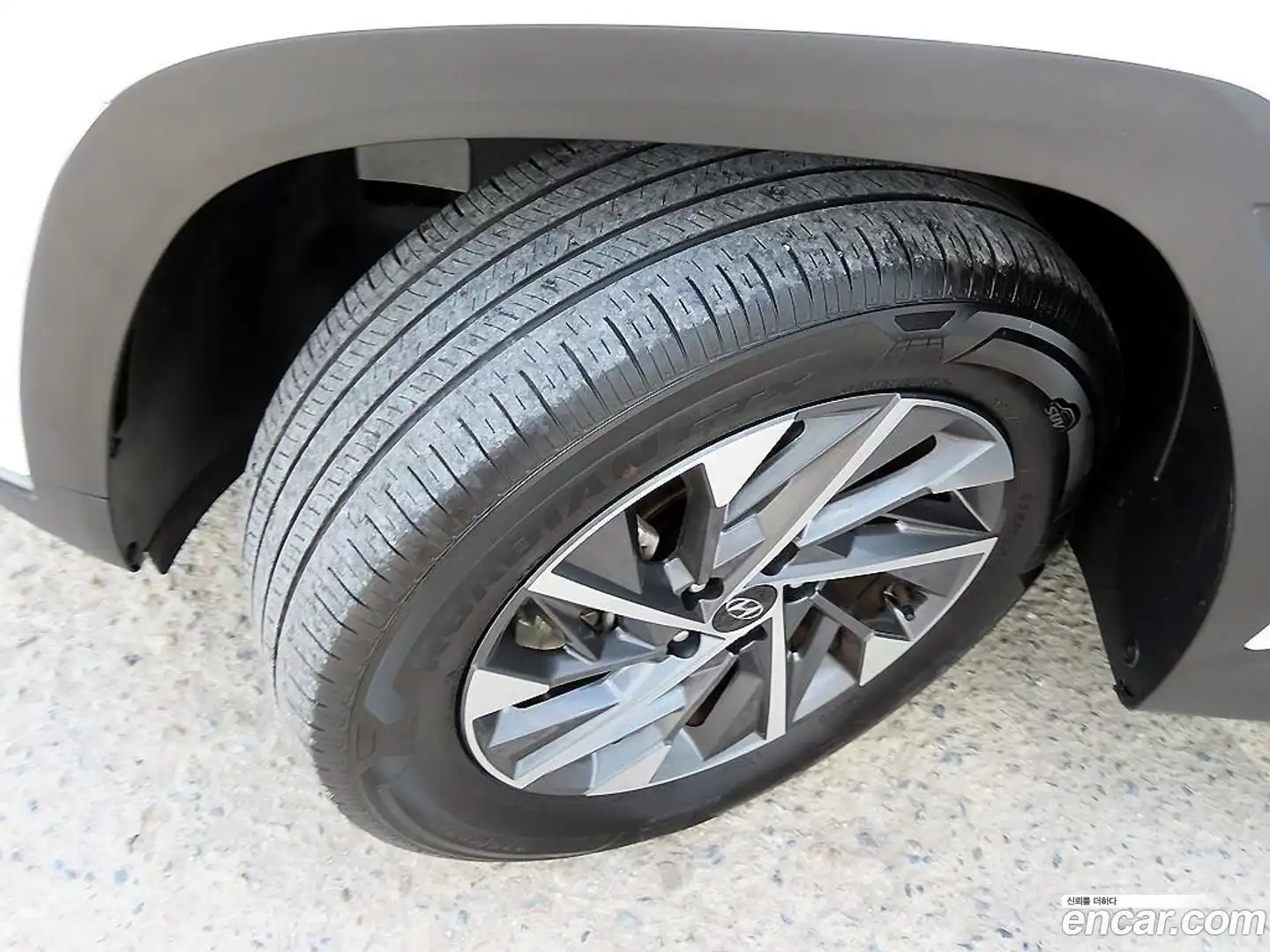 Tucson Hyundai 2023.1-OUTER-005