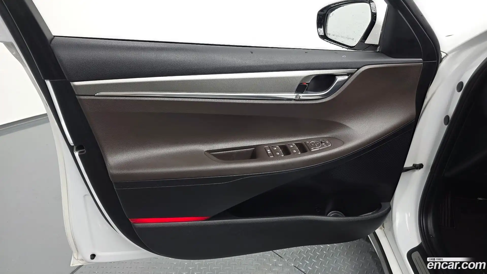 Grandeur Hyundai 2021.10-INNER-034