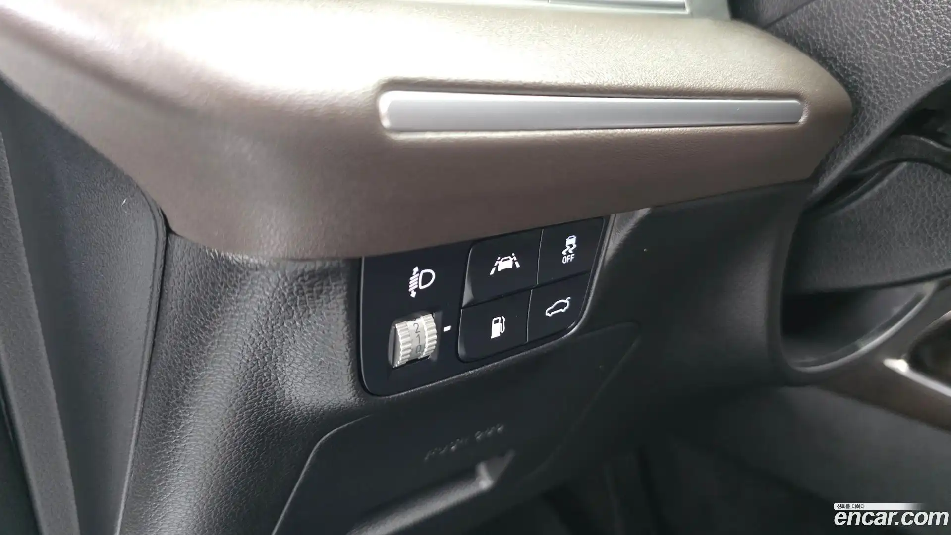 Grandeur Hyundai 2021.10-INNER-036