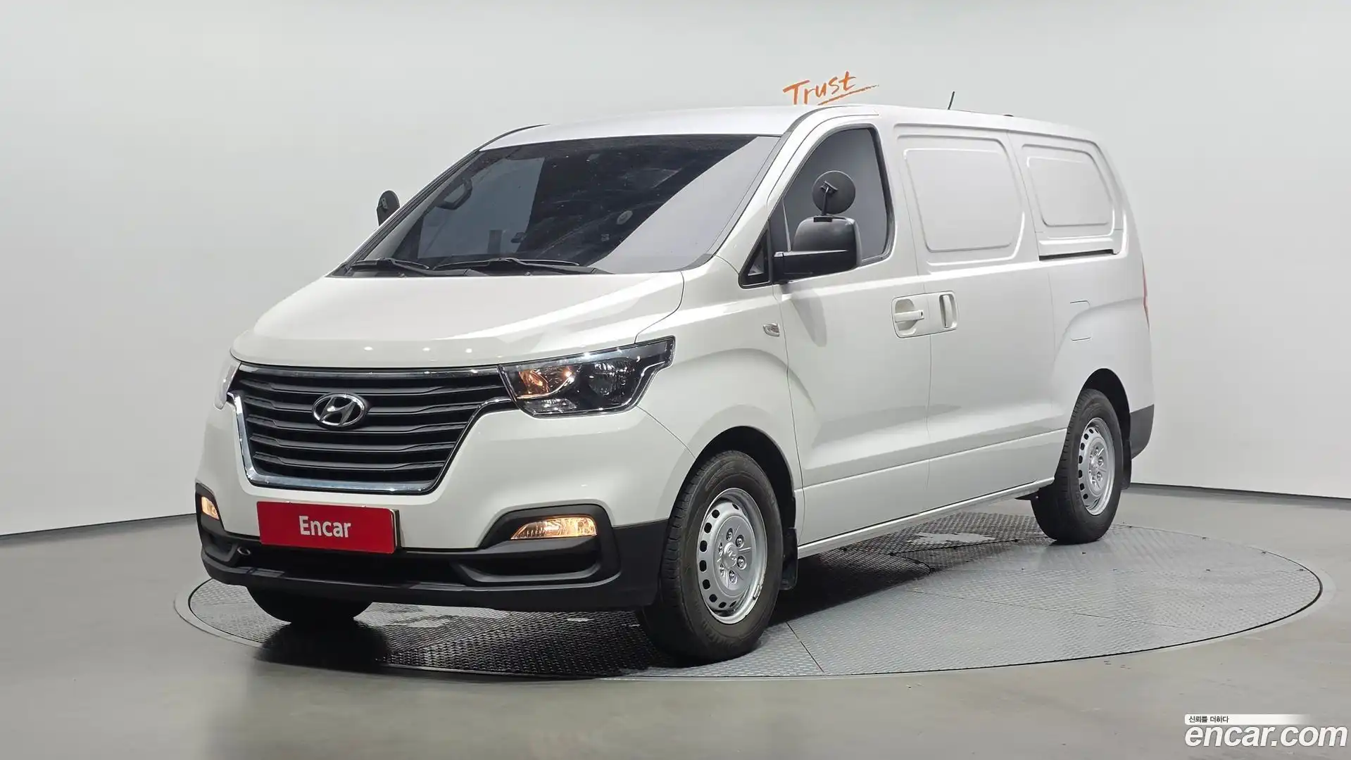 Starex Hyundai 2020.10-OUTER-001