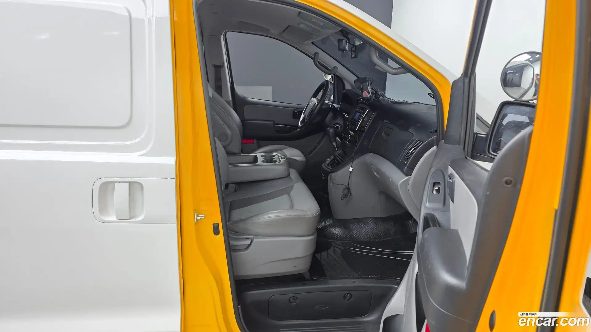 Starex Hyundai 2020.10-OPTION-015