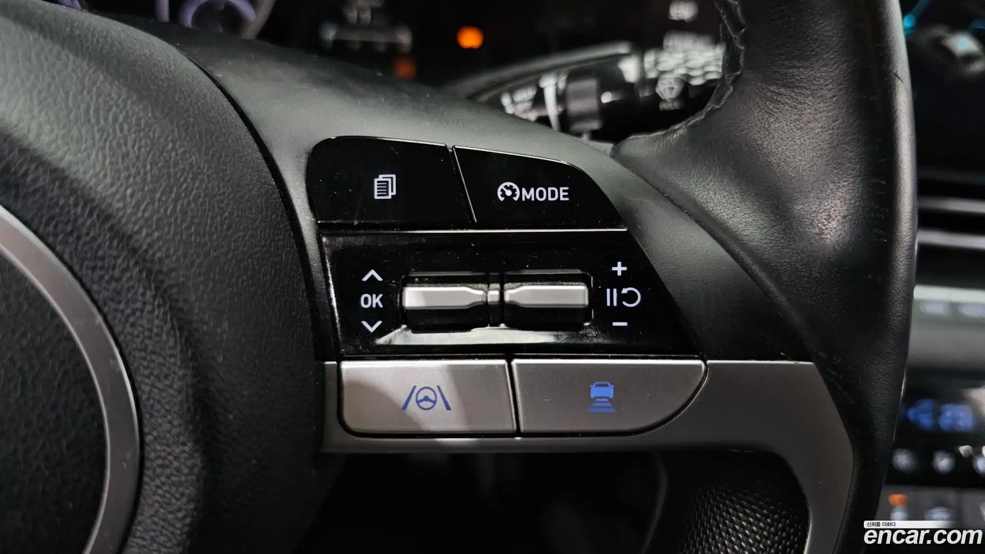 AVANTE Hyundai 2022.4-OPTION-022