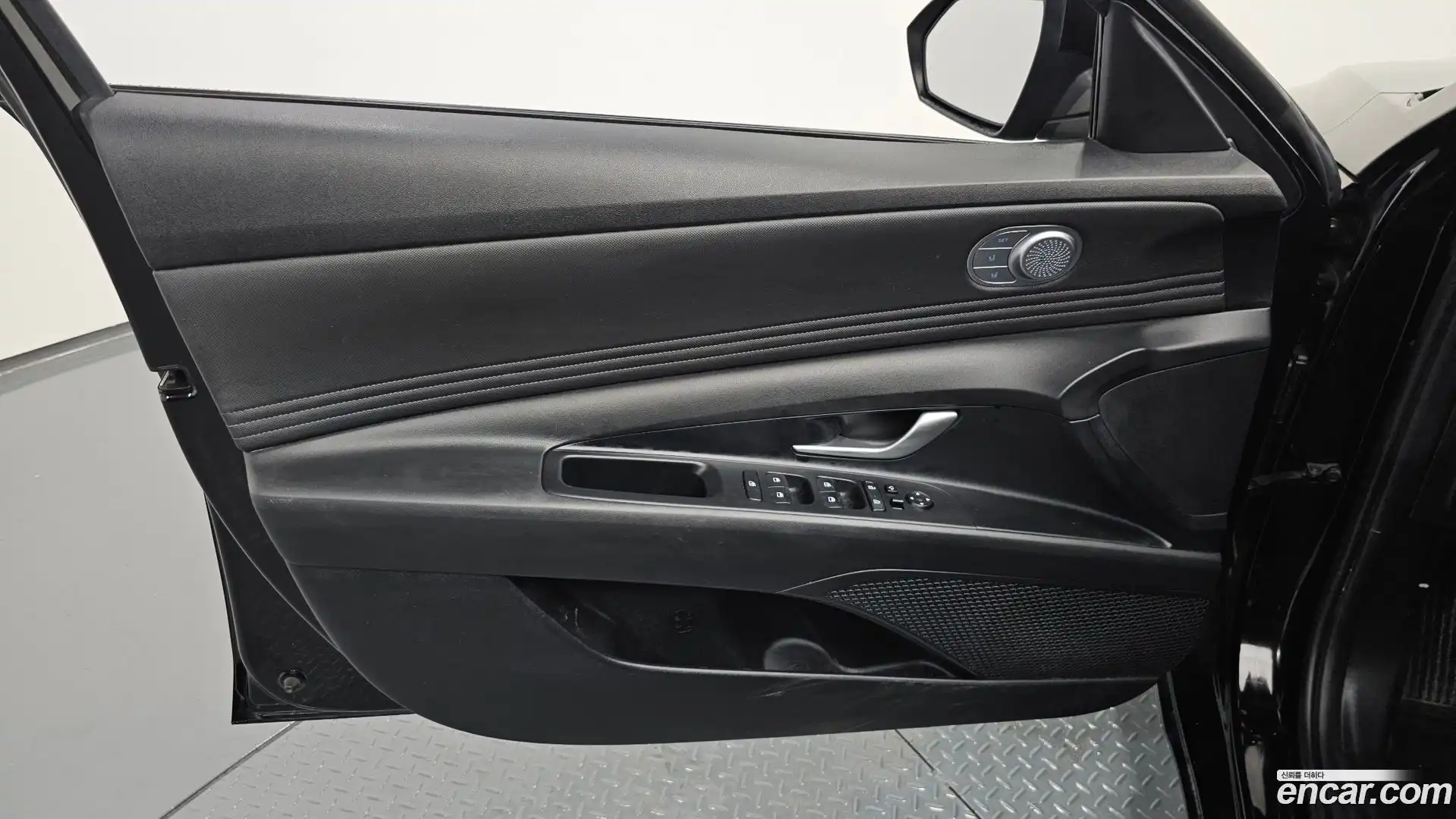 AVANTE Hyundai 2022.4-INNER-034