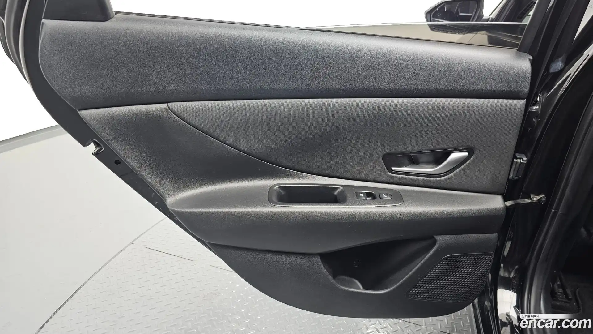 AVANTE Hyundai 2022.4-INNER-035