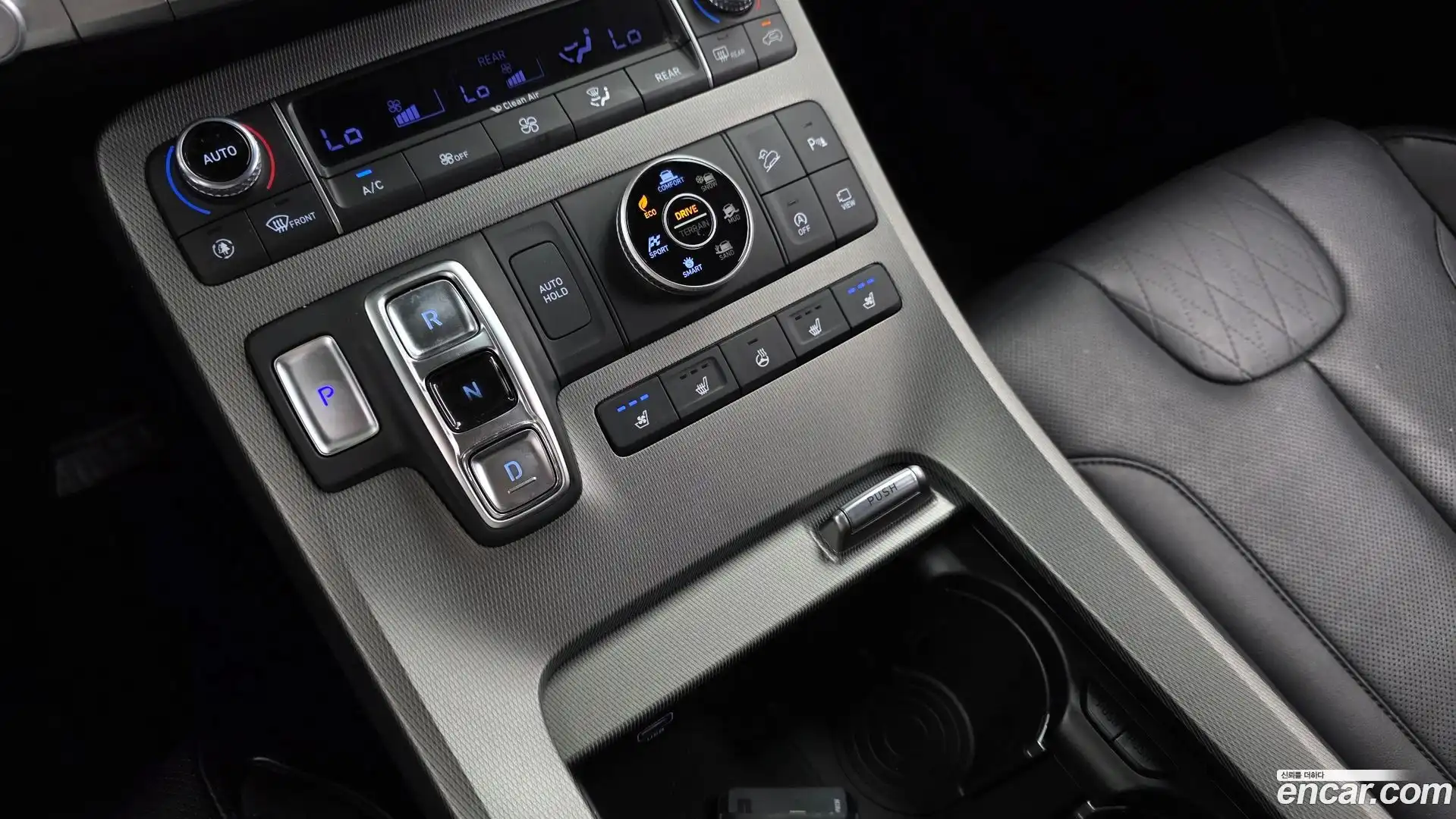 Palisade Hyundai 2021.7-INNER-009