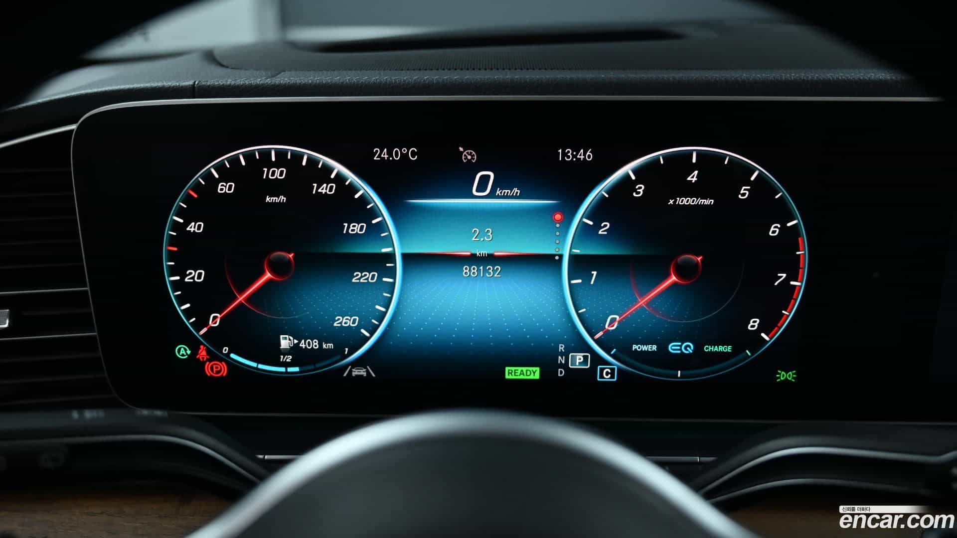 GLE-Class Mercedes-Benz 2019.11-INNER-008