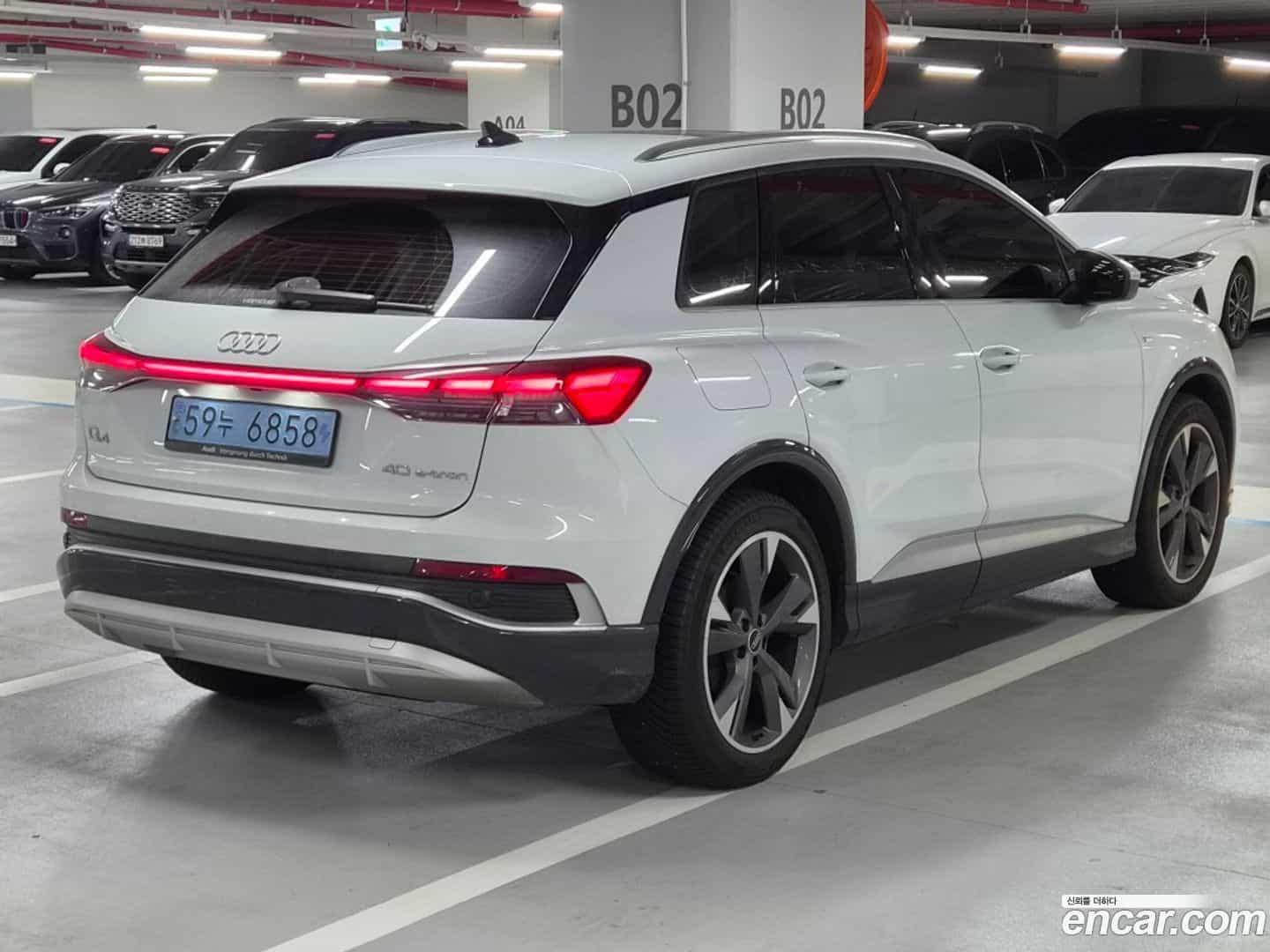 Q4 e-tron Audi 2022.9-OUTER-002