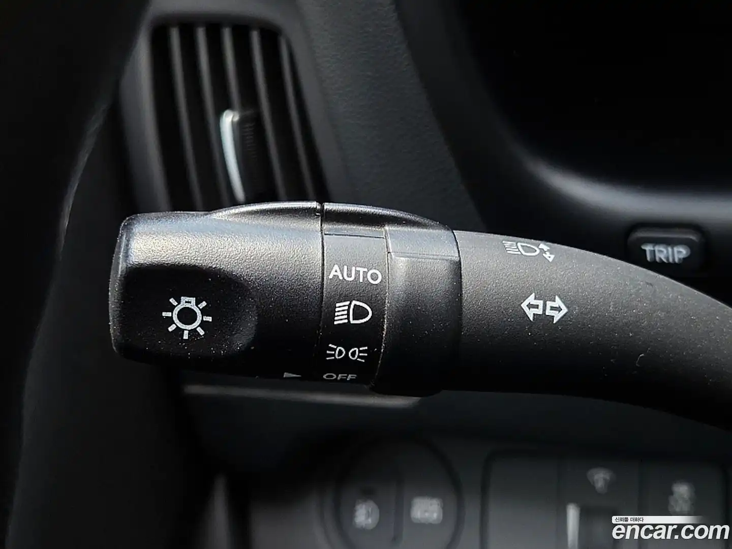 Starex Hyundai 2018.9-OPTION-021